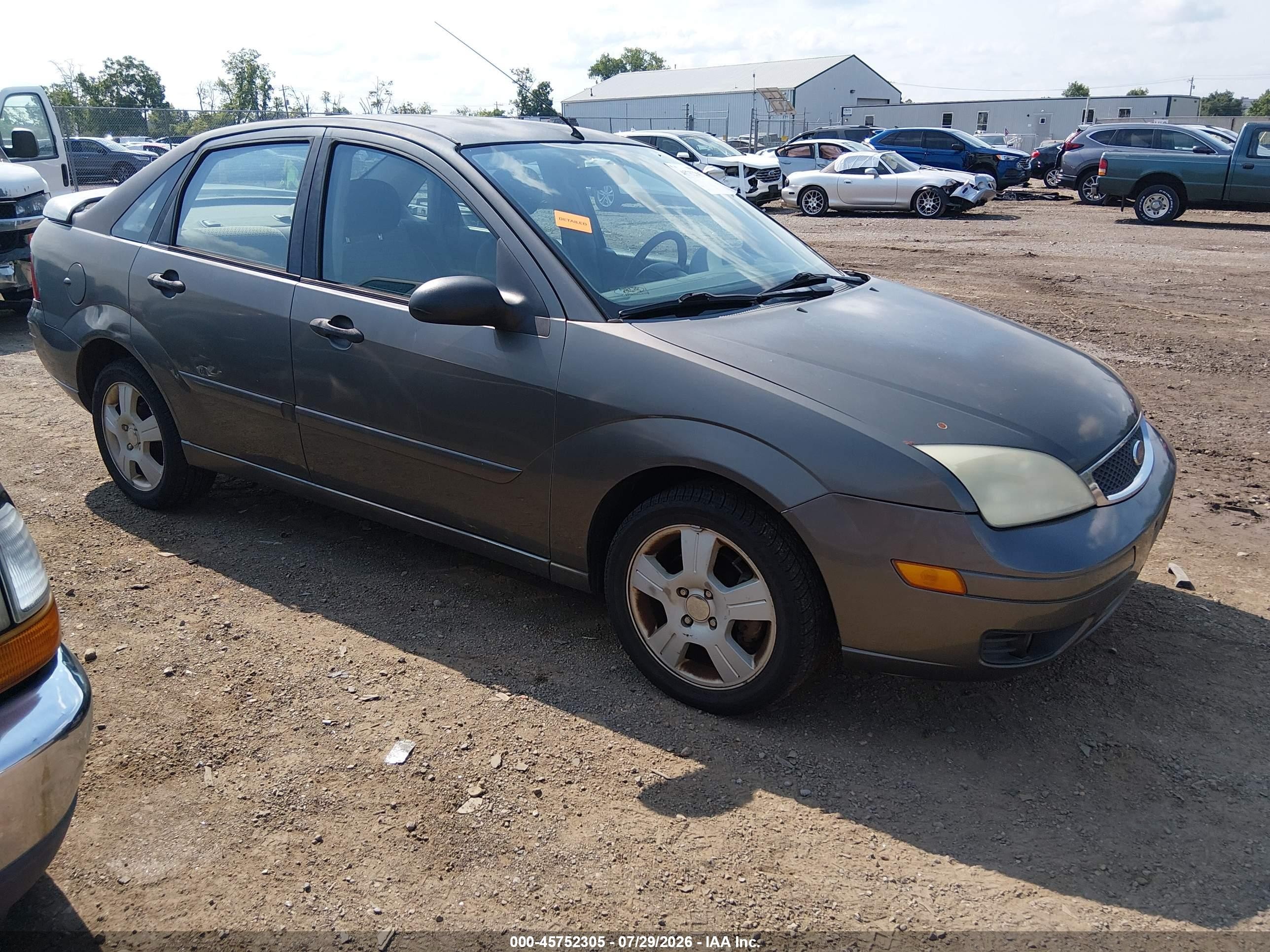 2005 Ford Focus S, VIN 1FAFP34N95W272666 — Rear end