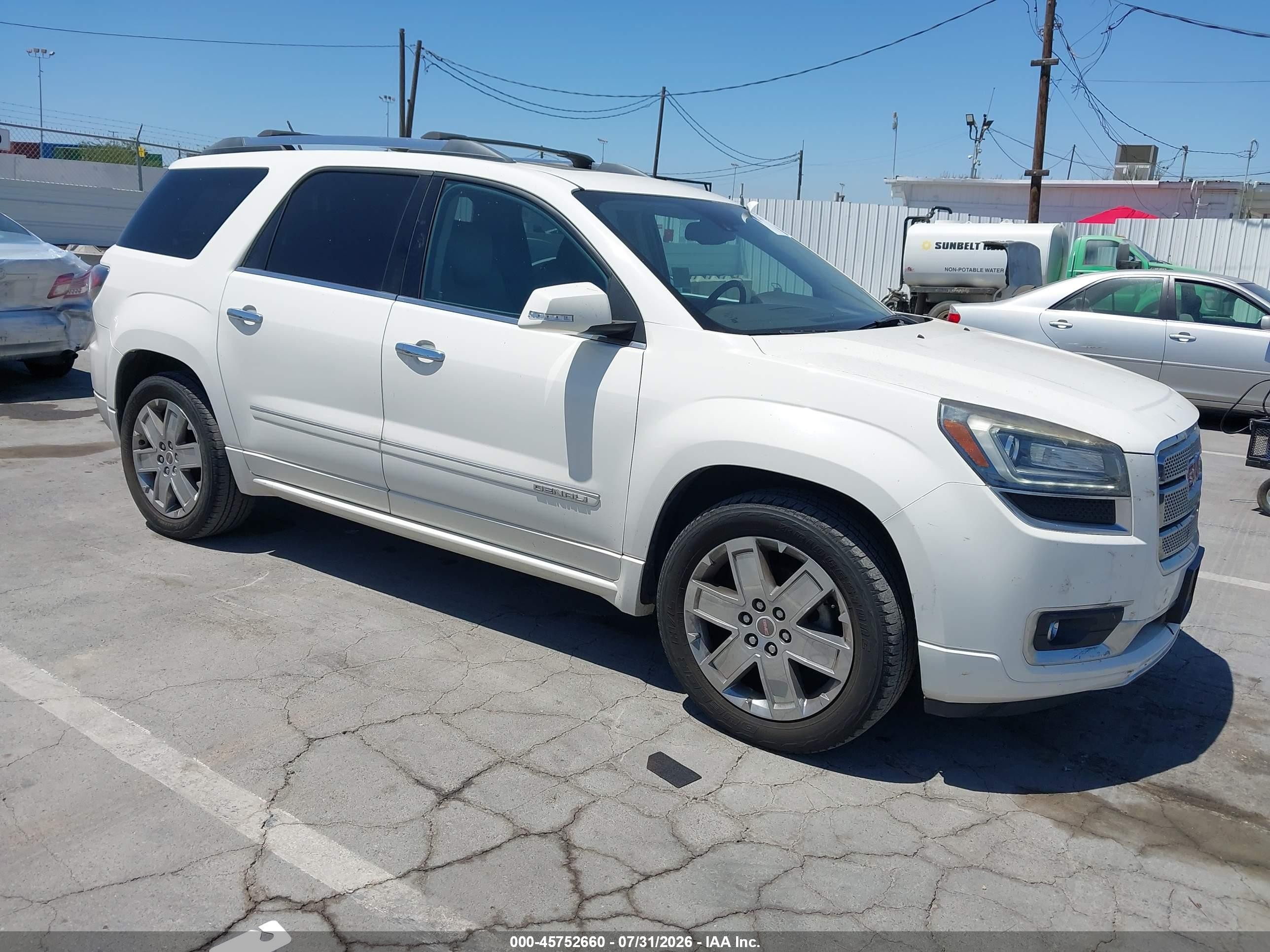 2014 GMC Acadia Denali, VIN 1GKKRTKD1EJ323740 — Side