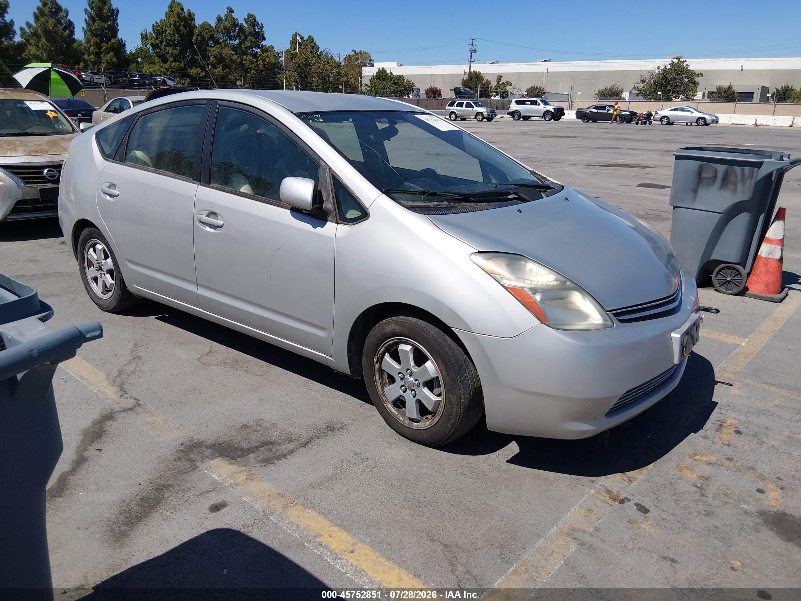 2008 Toyota Prius, VIN JTDKB20U883377915 — Normal wear