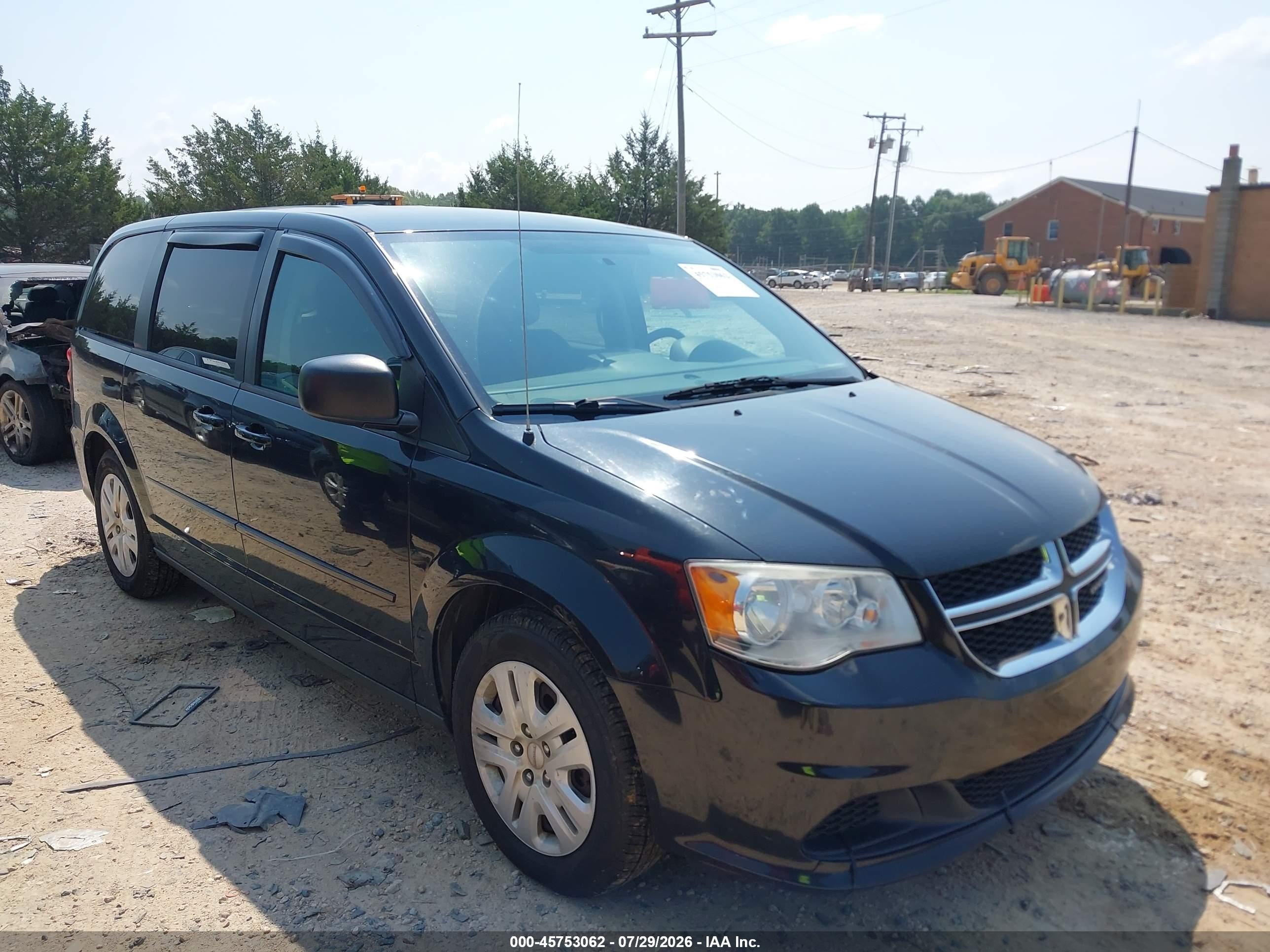 2015 Dodge Grand Caravan SE, VIN 2C4RDGBG8FR600634 — Rear end