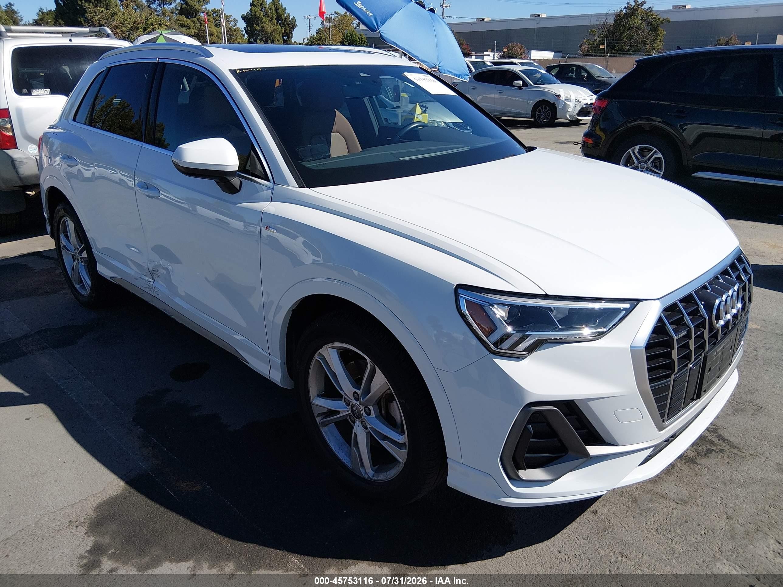 2020 Audi Q3 S line Premium Plus, VIN WA1EECF39L1119510 — Side