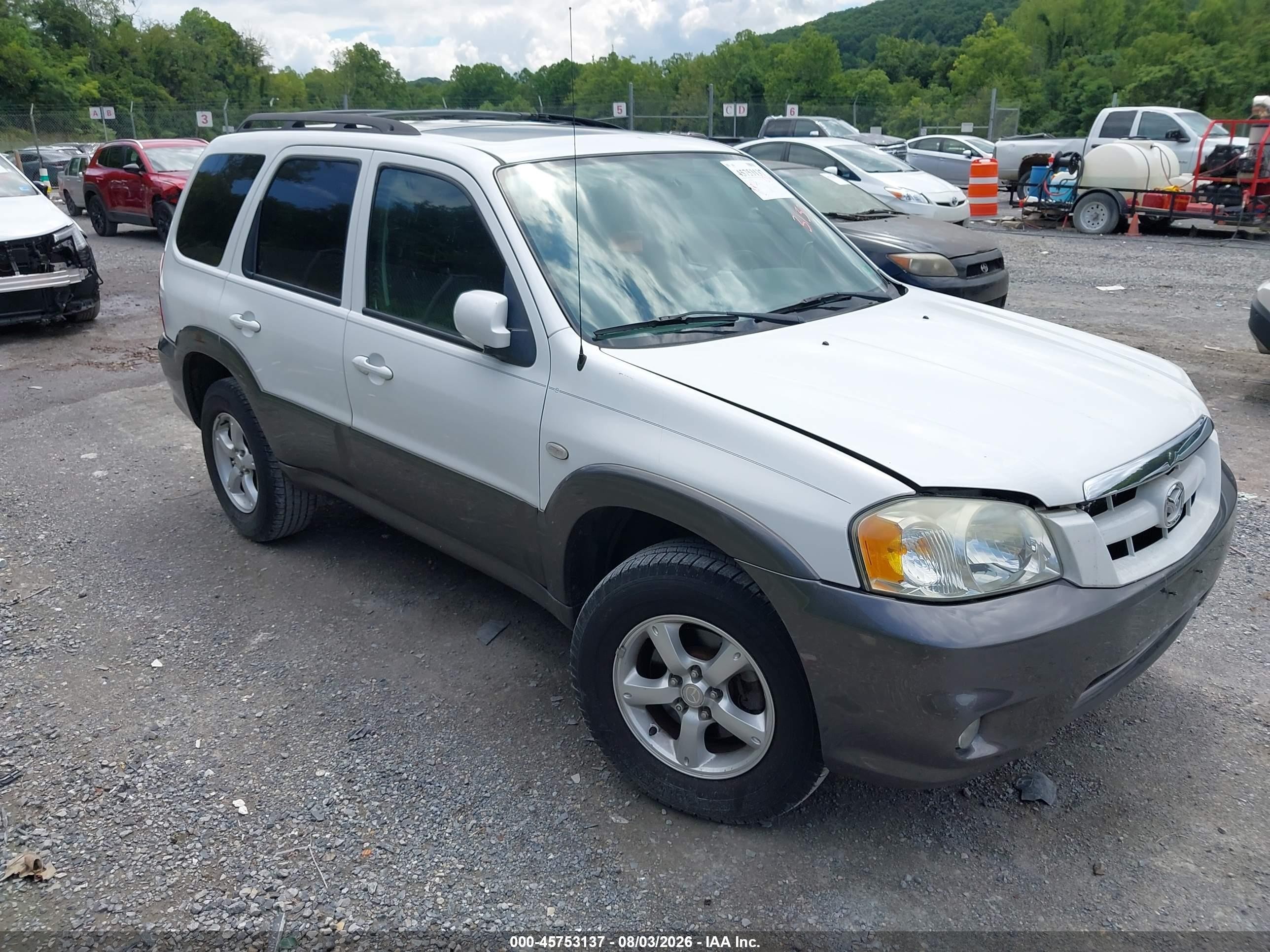 2006 Mazda Tribute S, VIN 4F2YZ94146KM13536 — Normal wear