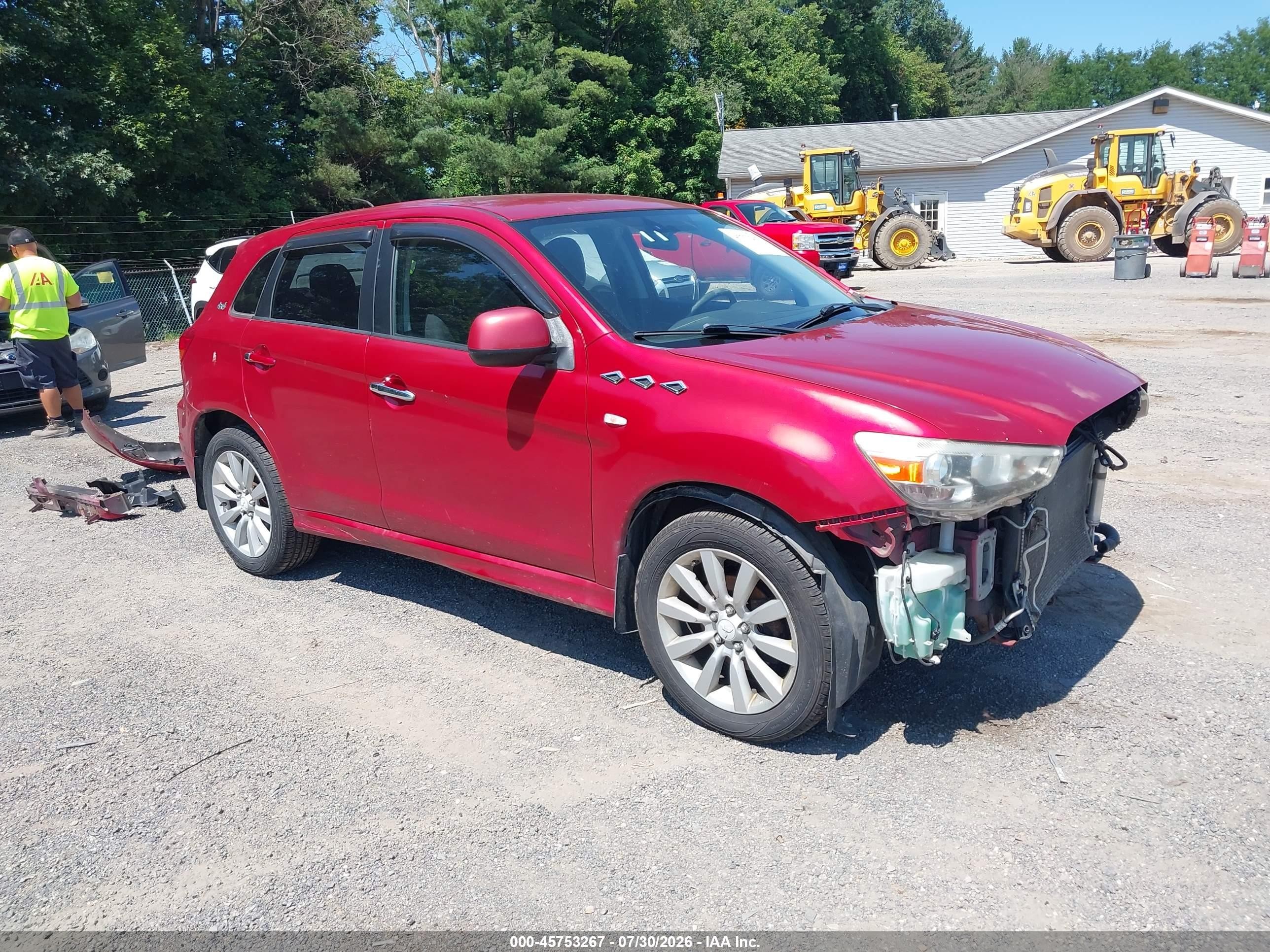 2011 Mitsubishi Outlander SE, VIN JA4AR4AU6BZ014819 — Front end