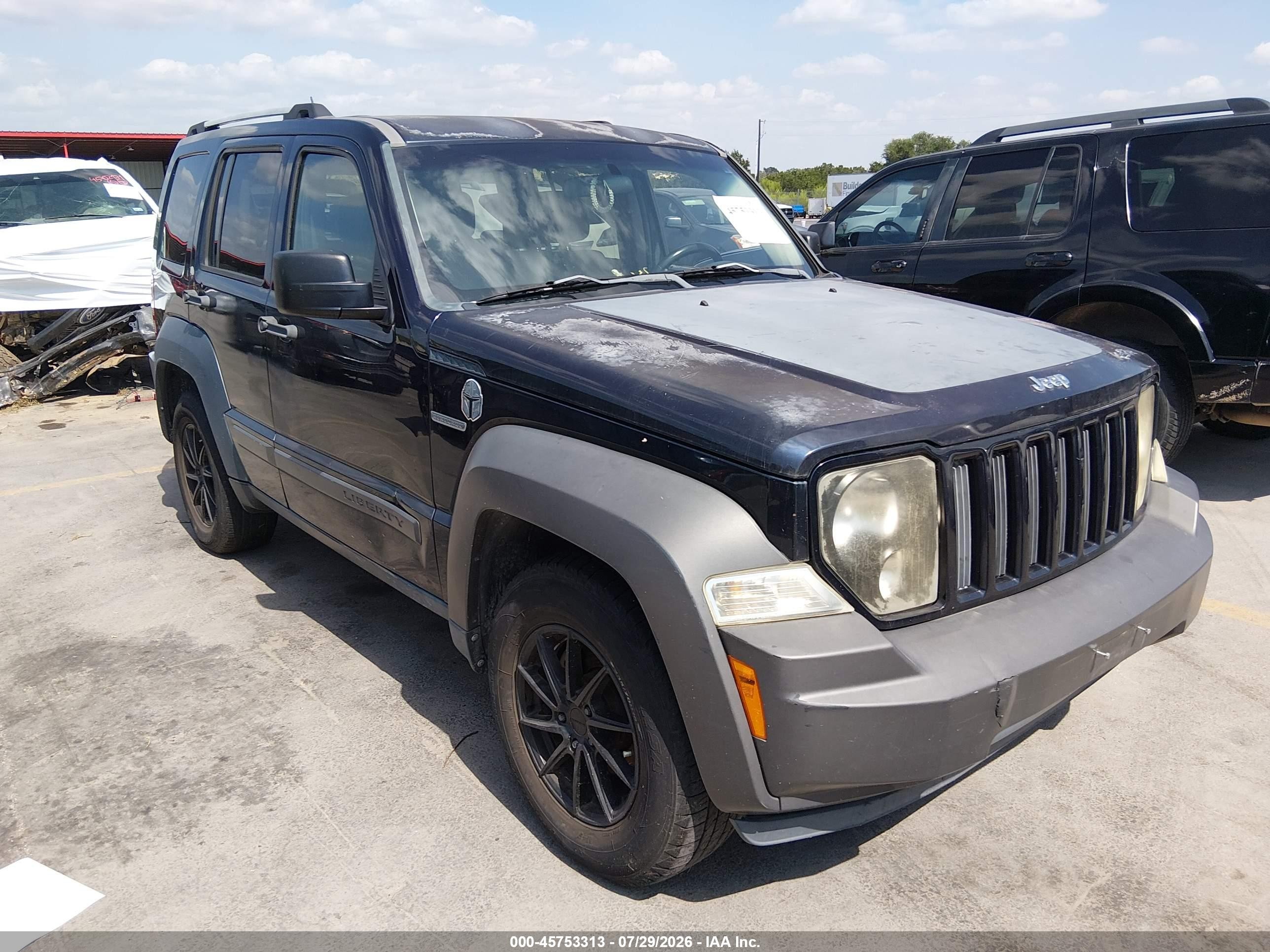 2011 Jeep Liberty Renegade, VIN 1J4PN3GK0BW516653 — Normal wear