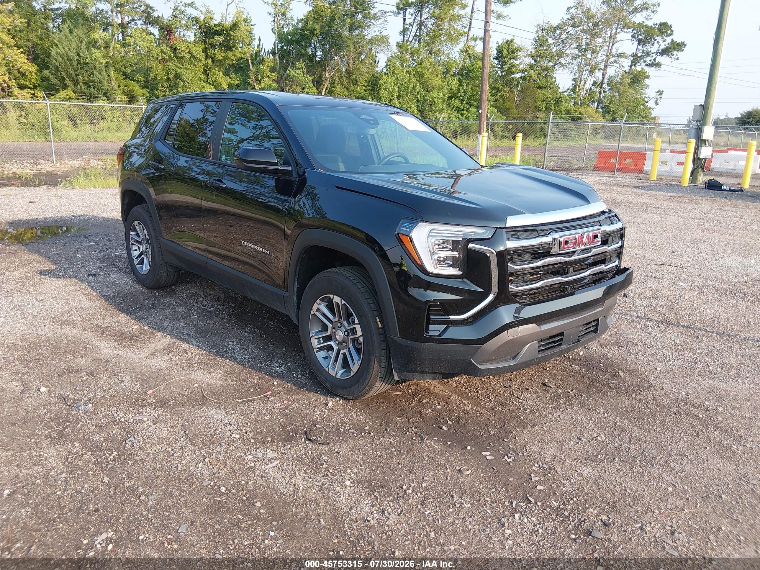 2026 GMC Terrain FWD Elevation, VIN 3GKALMEG2TL363890 — Front end