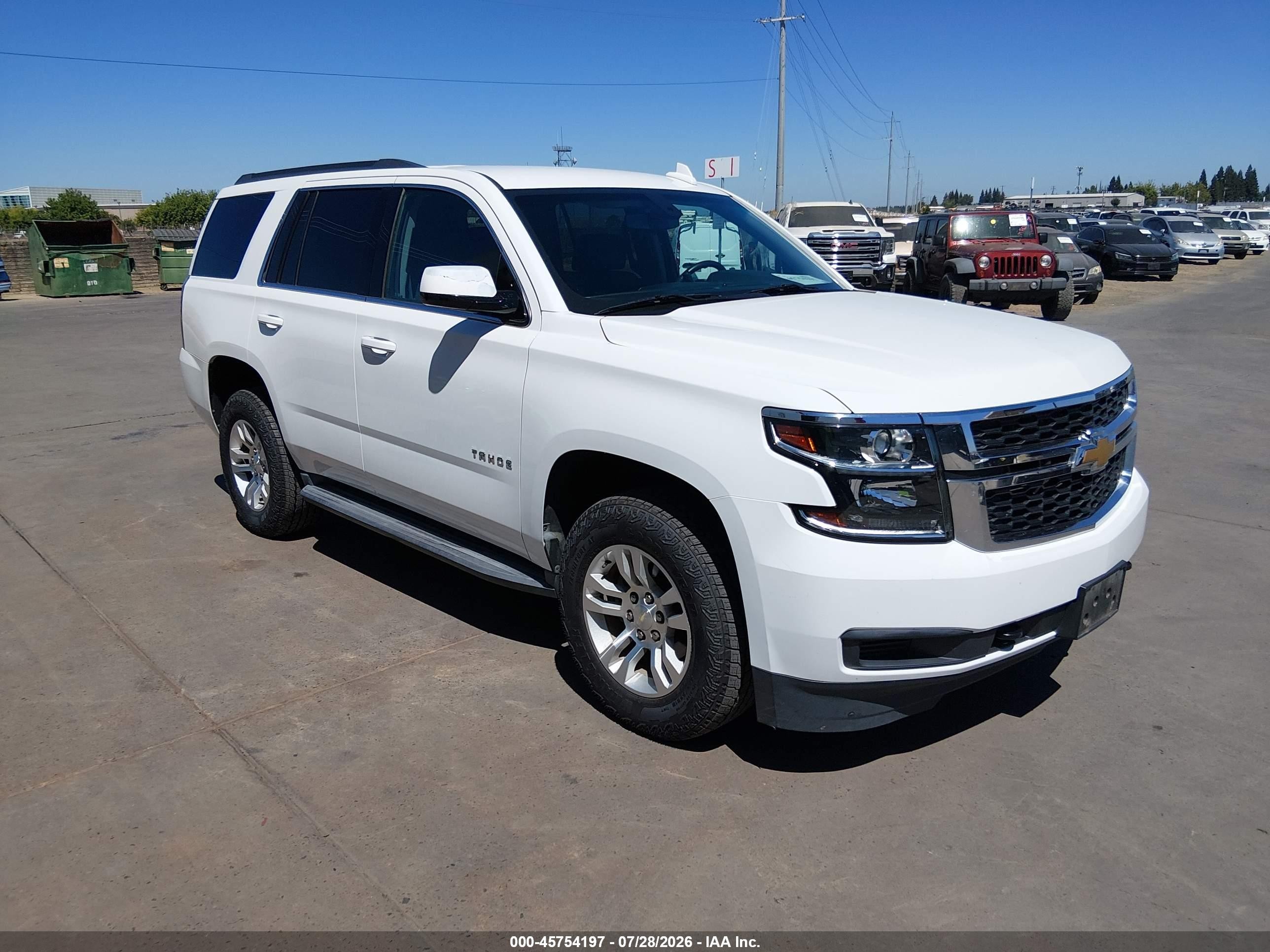 2017 Chevrolet Tahoe LS, VIN 1GNSKAEC7HR266514 — Normal wear