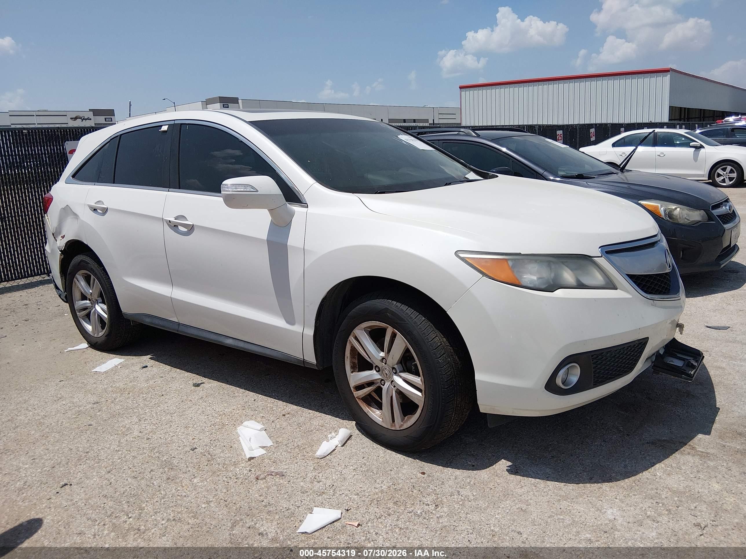 2015 Acura RDX Technology, VIN 5J8TB4H5XFL016116 — Normal wear