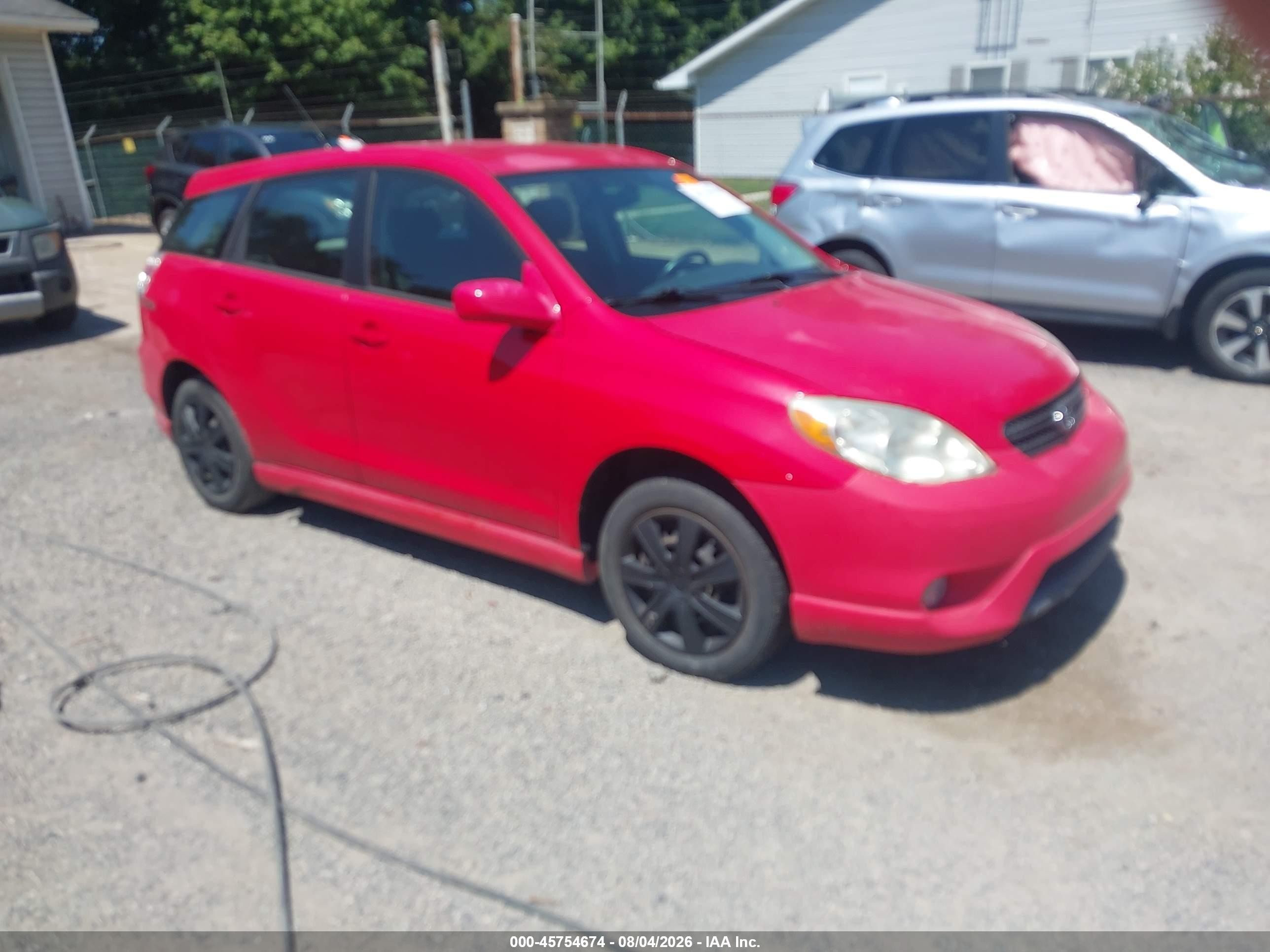 2007 Toyota Matrix XR, VIN 2T1KR32E07C661374 — Side