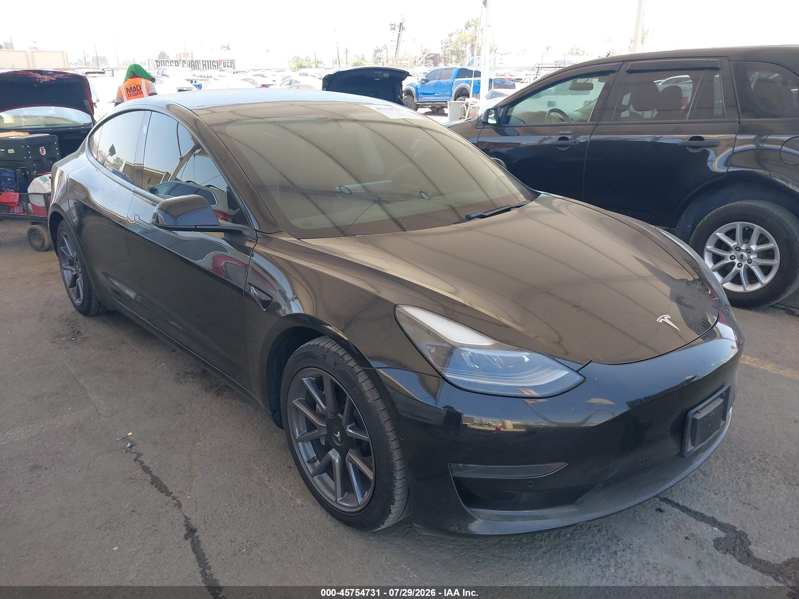 2021 Tesla Model 3 Standard Range Plus, VIN 5YJ3E1EA4MF022158 — Undercarriage
