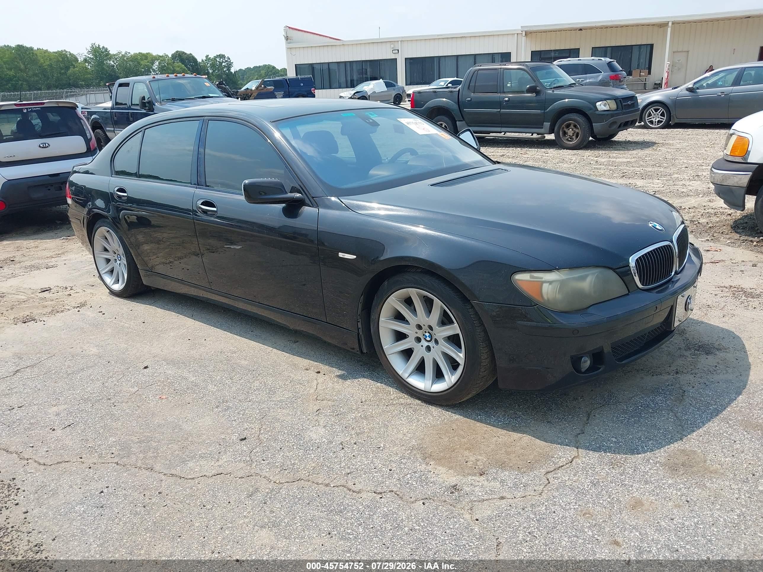 2007 BMW 7 Series 750Li, VIN WBAHN83567DT67933 — Обычный износ