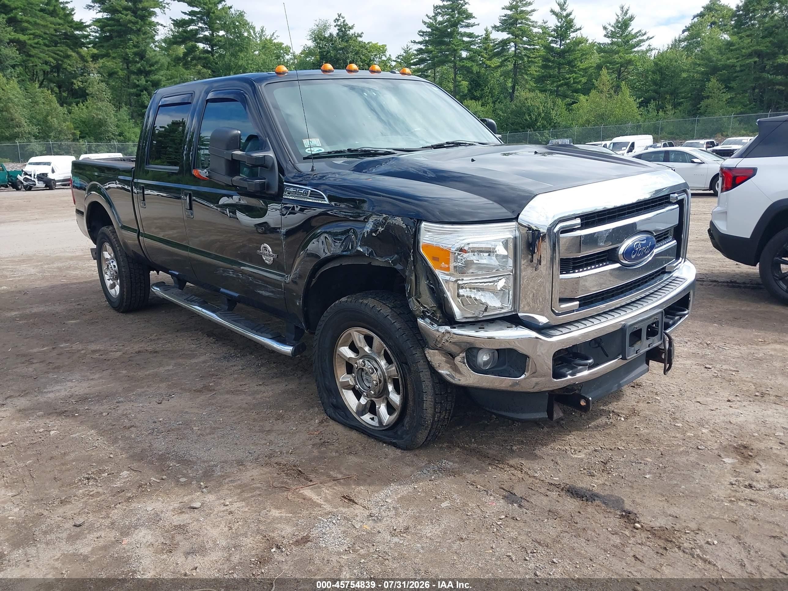 2016 Ford F-350 Platinum, VIN 1FT7W3BT6GEC08984 — Side