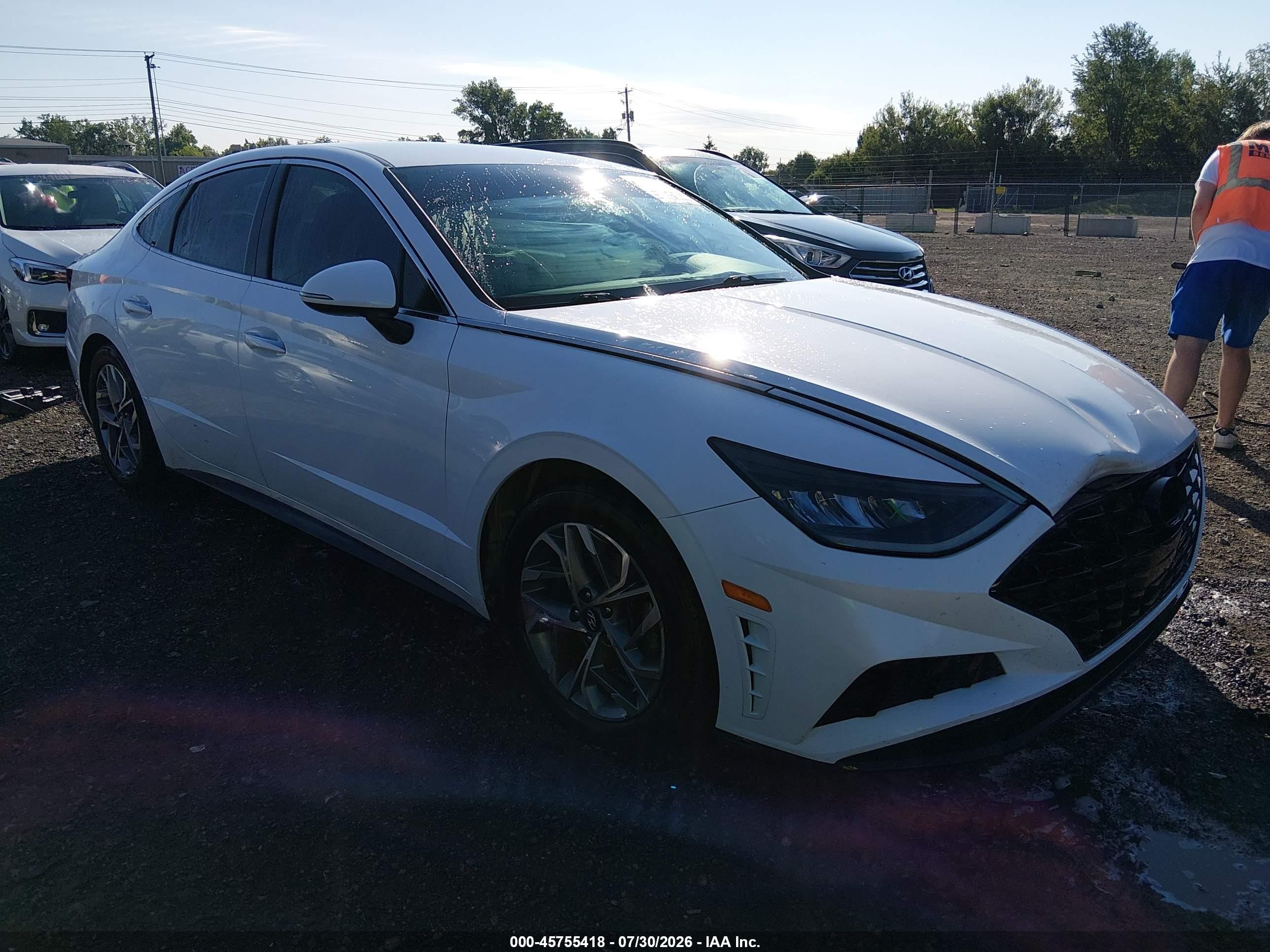 2020 Hyundai Sonata SEL, VIN 5NPEF4JA6LH057331 — Front end