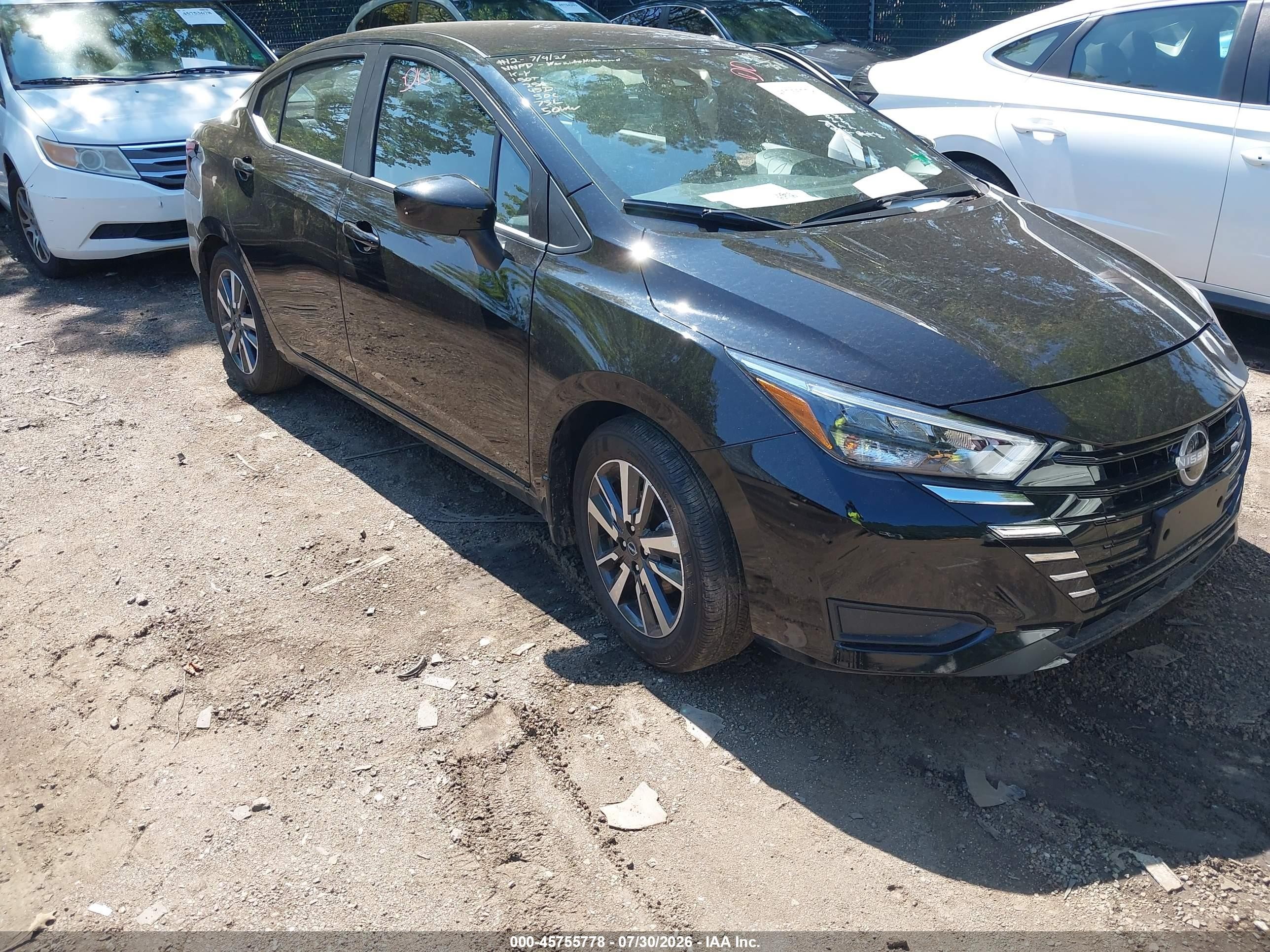 2025 Nissan Versa SV, VIN 3N1CN8EV4SL895910 — Бок