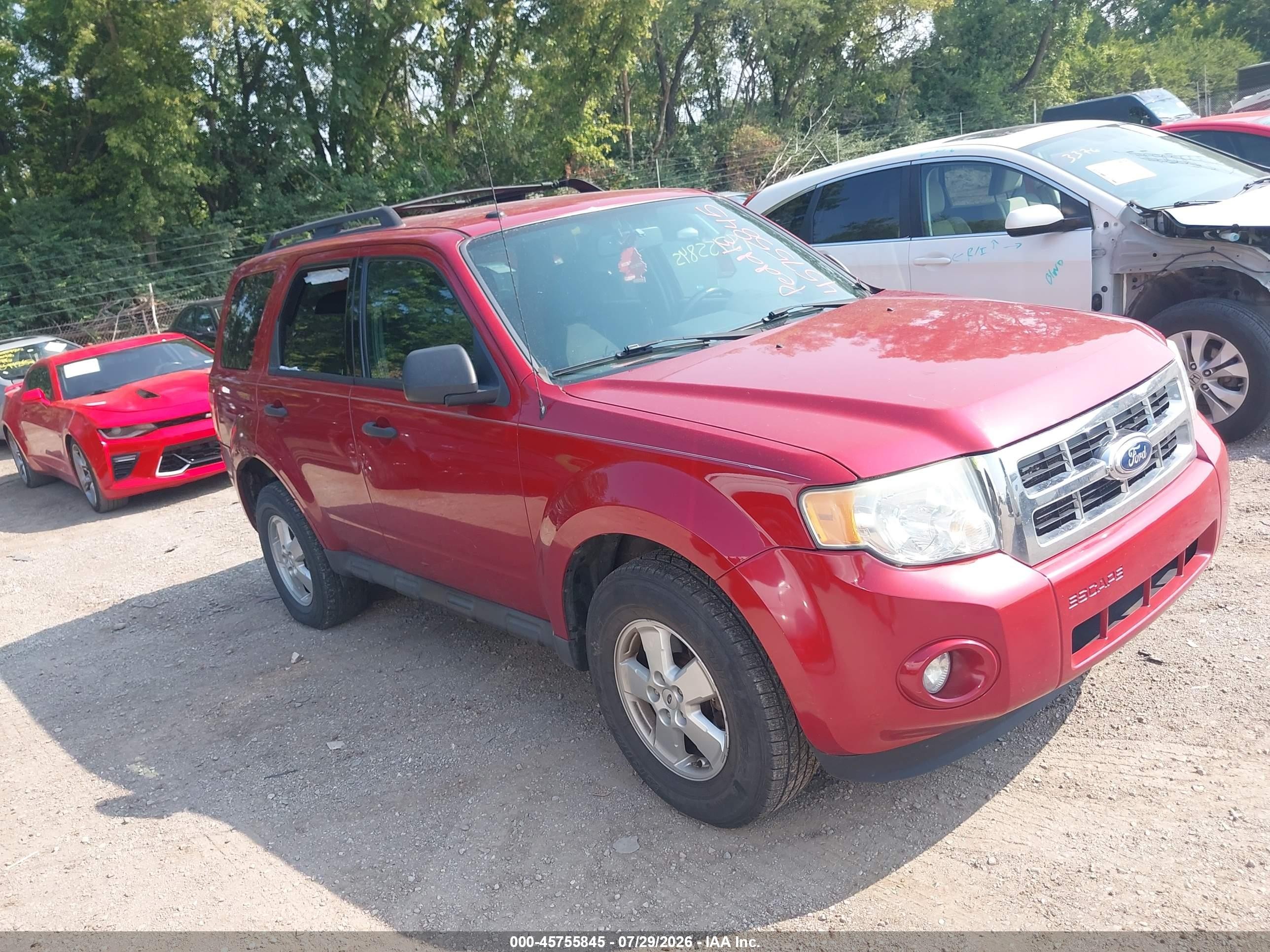 2010 Ford Escape XLT, VIN 1FMCU0D7XAKB79948 — Normal wear