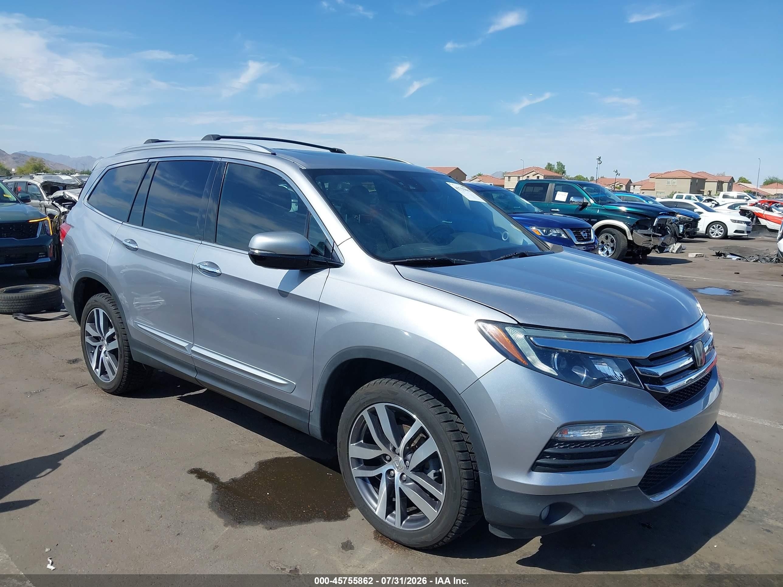 2018 Honda Pilot Elite, VIN 5FNYF6H04JB012776 — Крыша