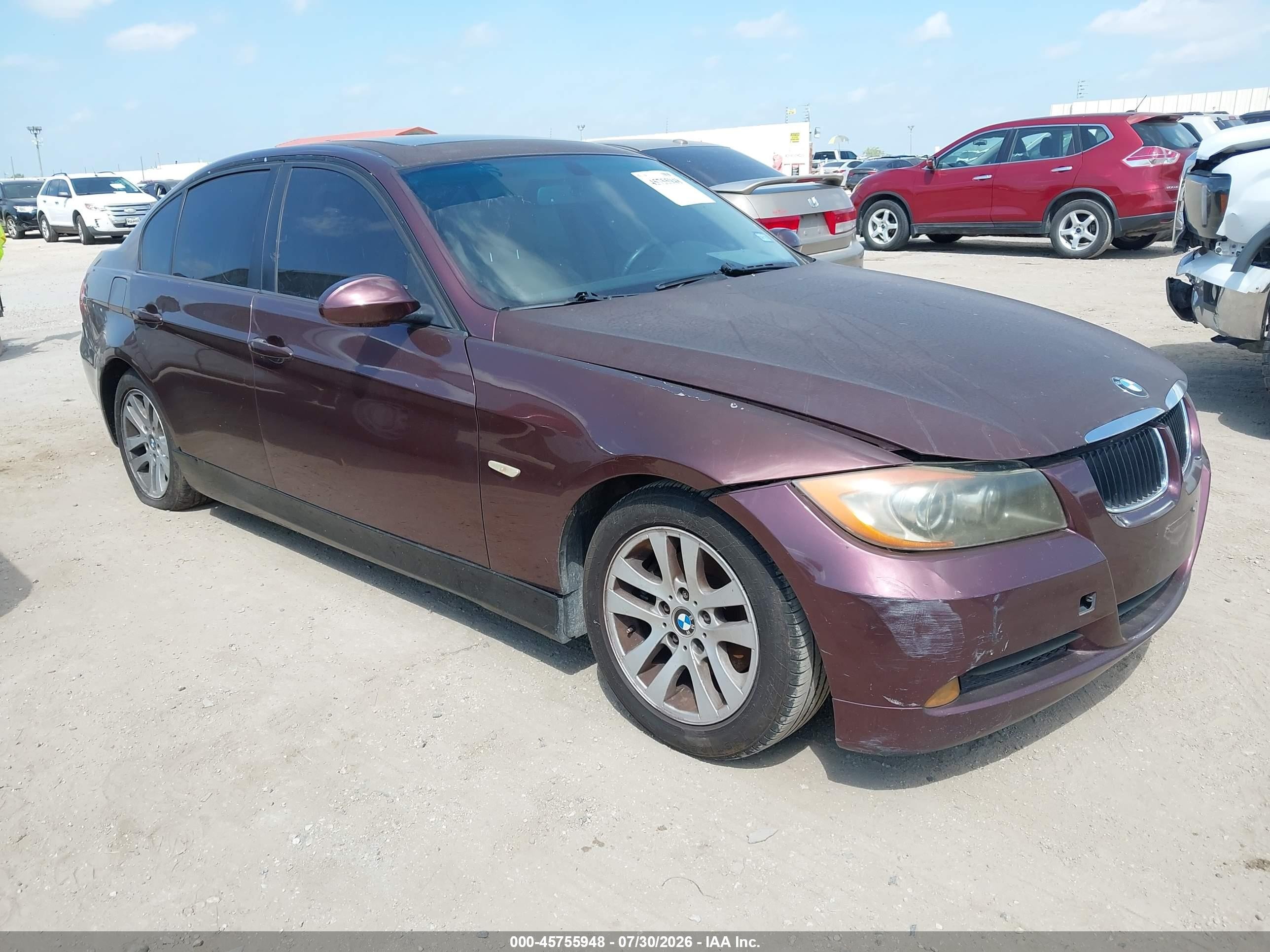 2007 BMW 3 Series 328i, VIN WBAVA33557PV67072 — Обычный износ