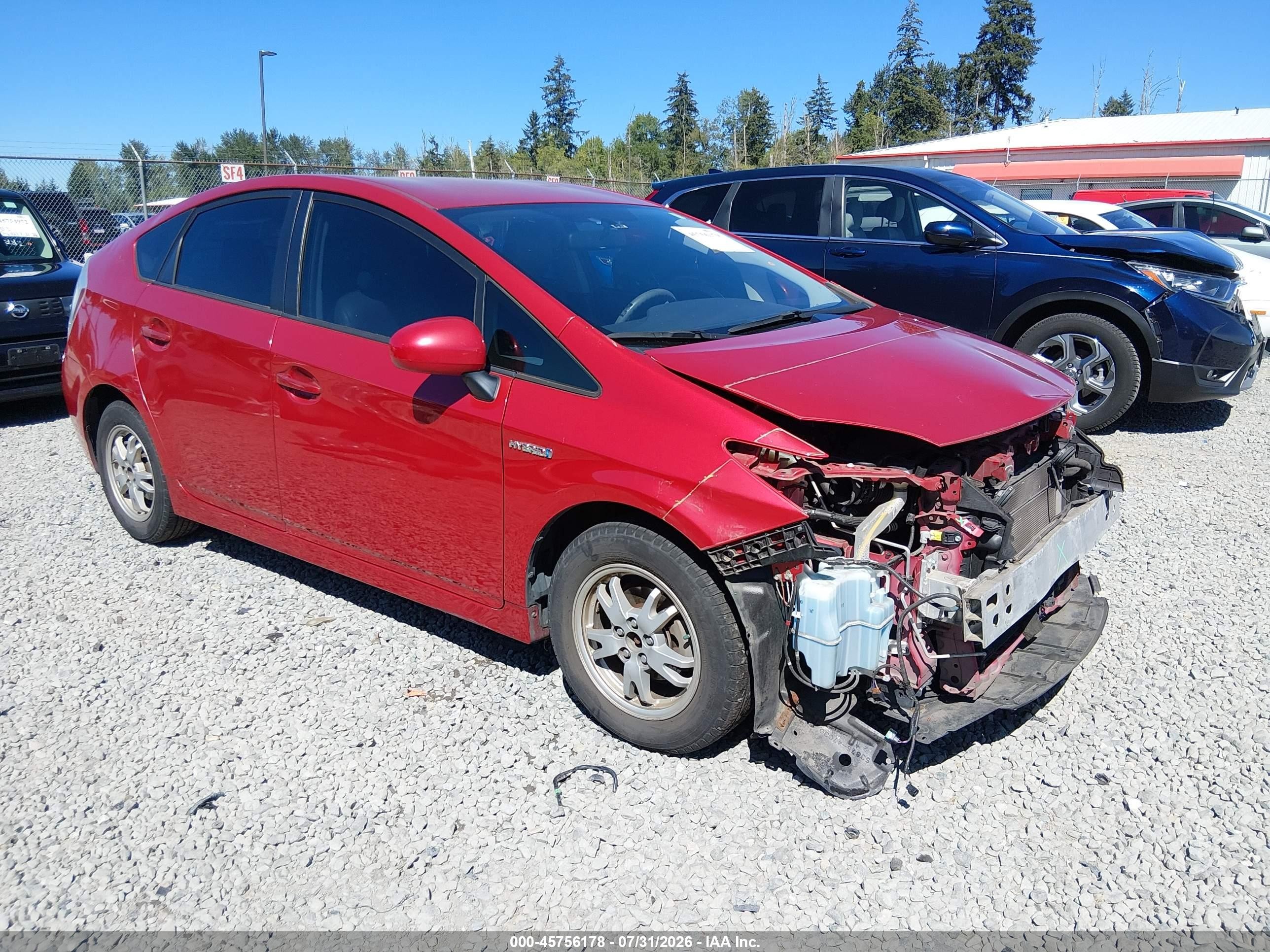 2010 Toyota Prius IV, VIN JTDKN3DU6A0022627 — Front end