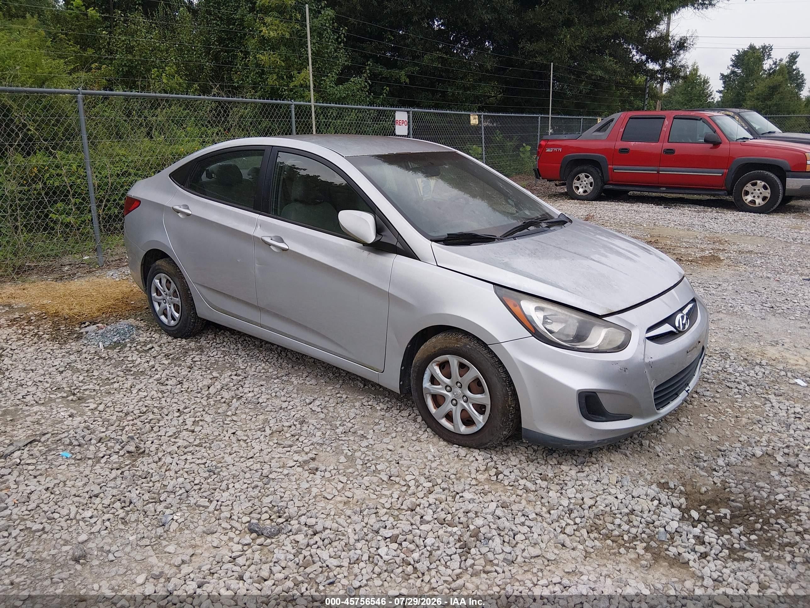 2013 Hyundai Accent GLS, VIN KMHCT4AE0DU556339 — Обычный износ