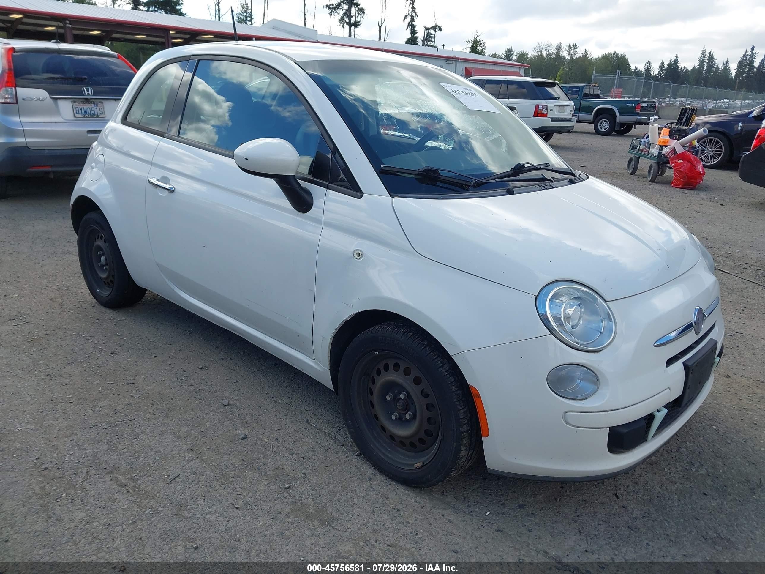 2015 FIAT 500 Pop, VIN 3C3CFFAR8FT502069 — Normal wear