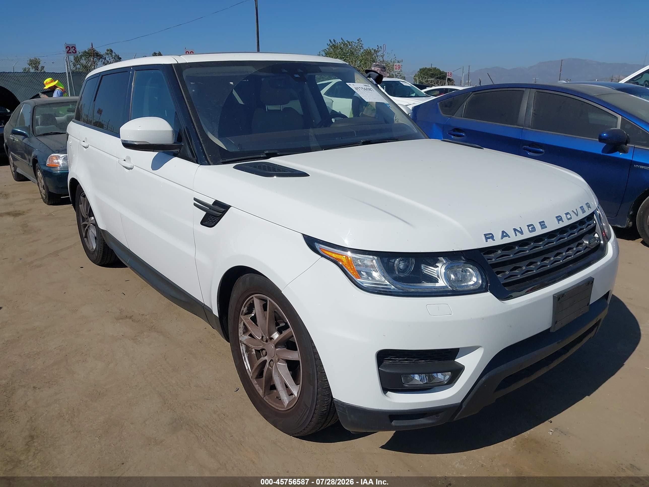 2017 Land Rover Range Rover Sport SE, VIN SALWG2FKXHA689733 — Not stated