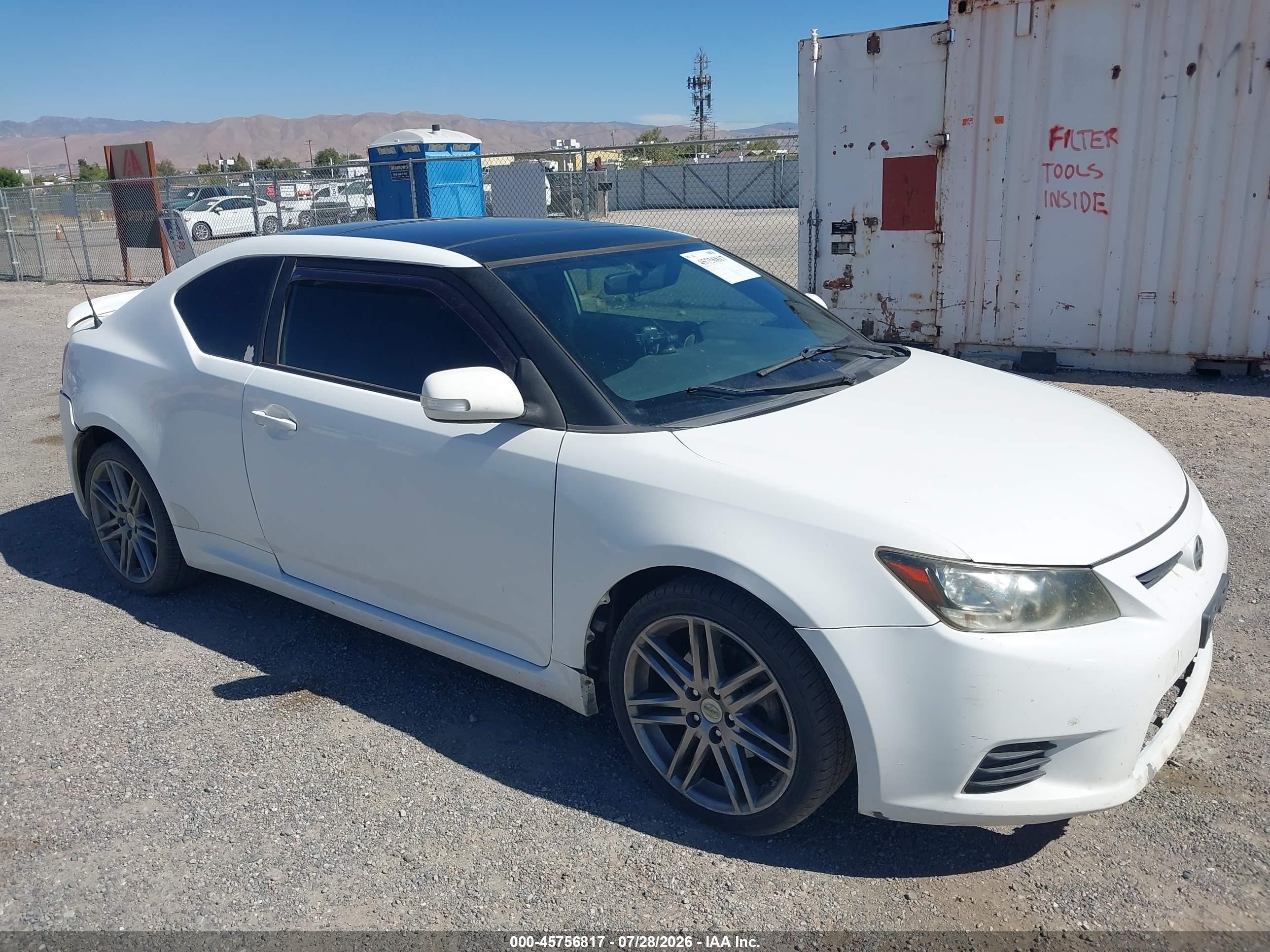 2013 Scion tC, VIN JTKJF5C74D3066220 — Normal wear