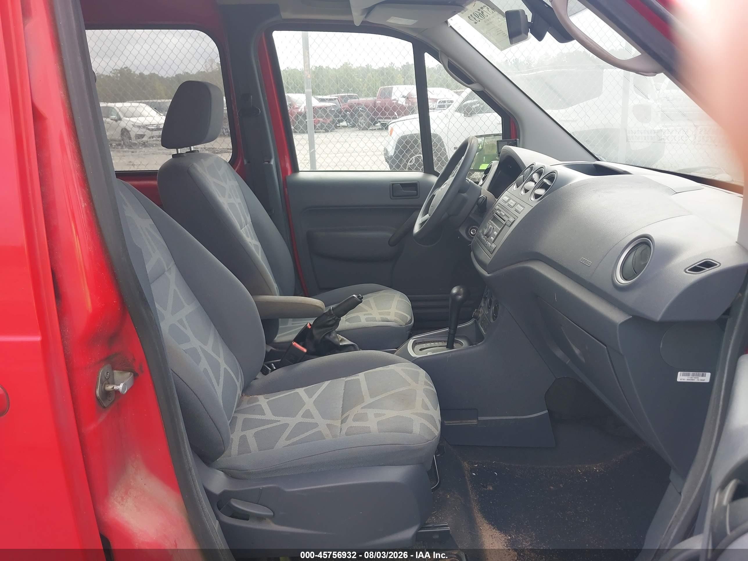 2011 Ford Transit Connect XLT Premium, VIN NM0KS9CN7BT069149 — Normal wear