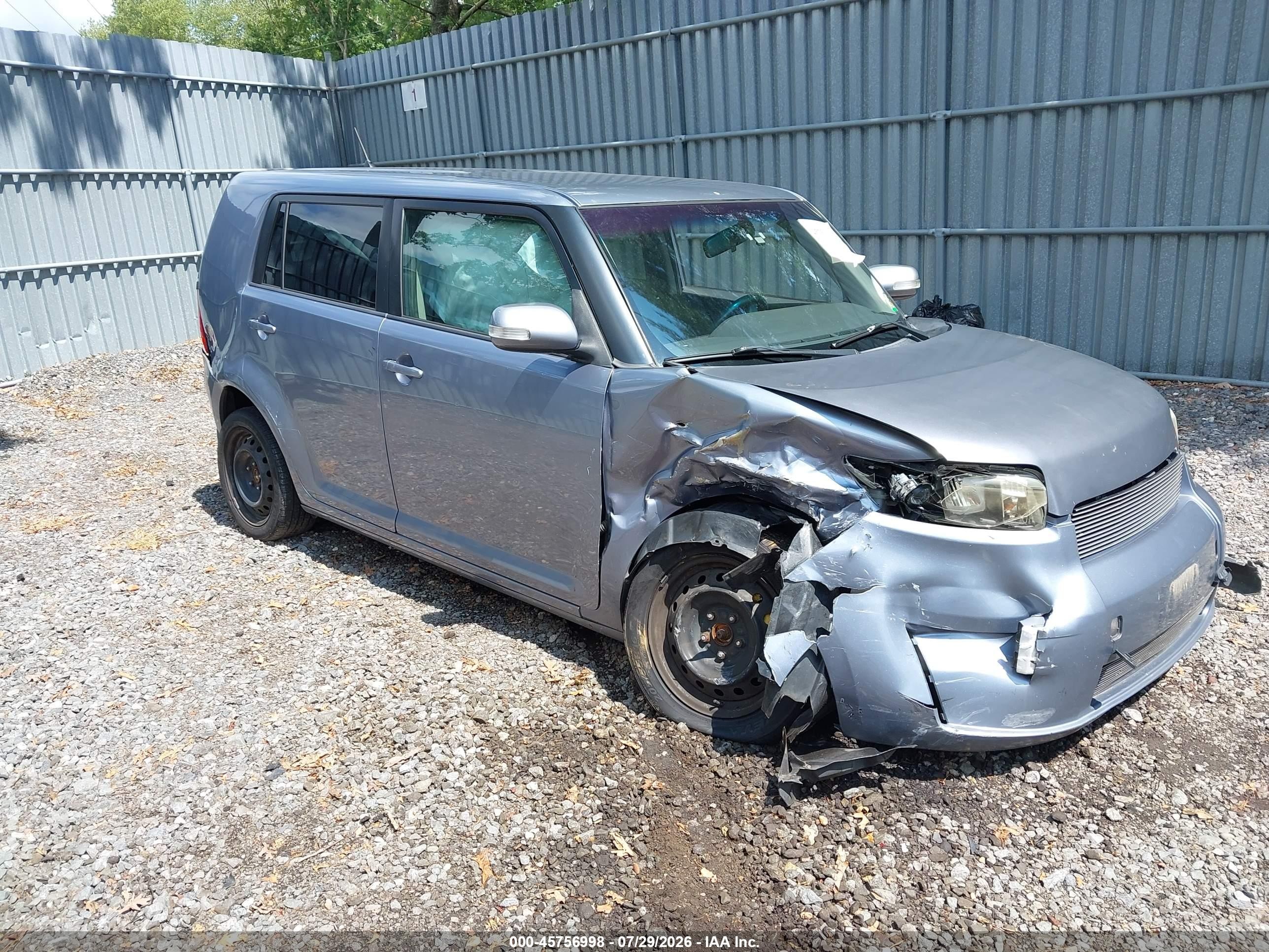 2009 Scion xB, VIN JTLKE50E791069668 — Бок