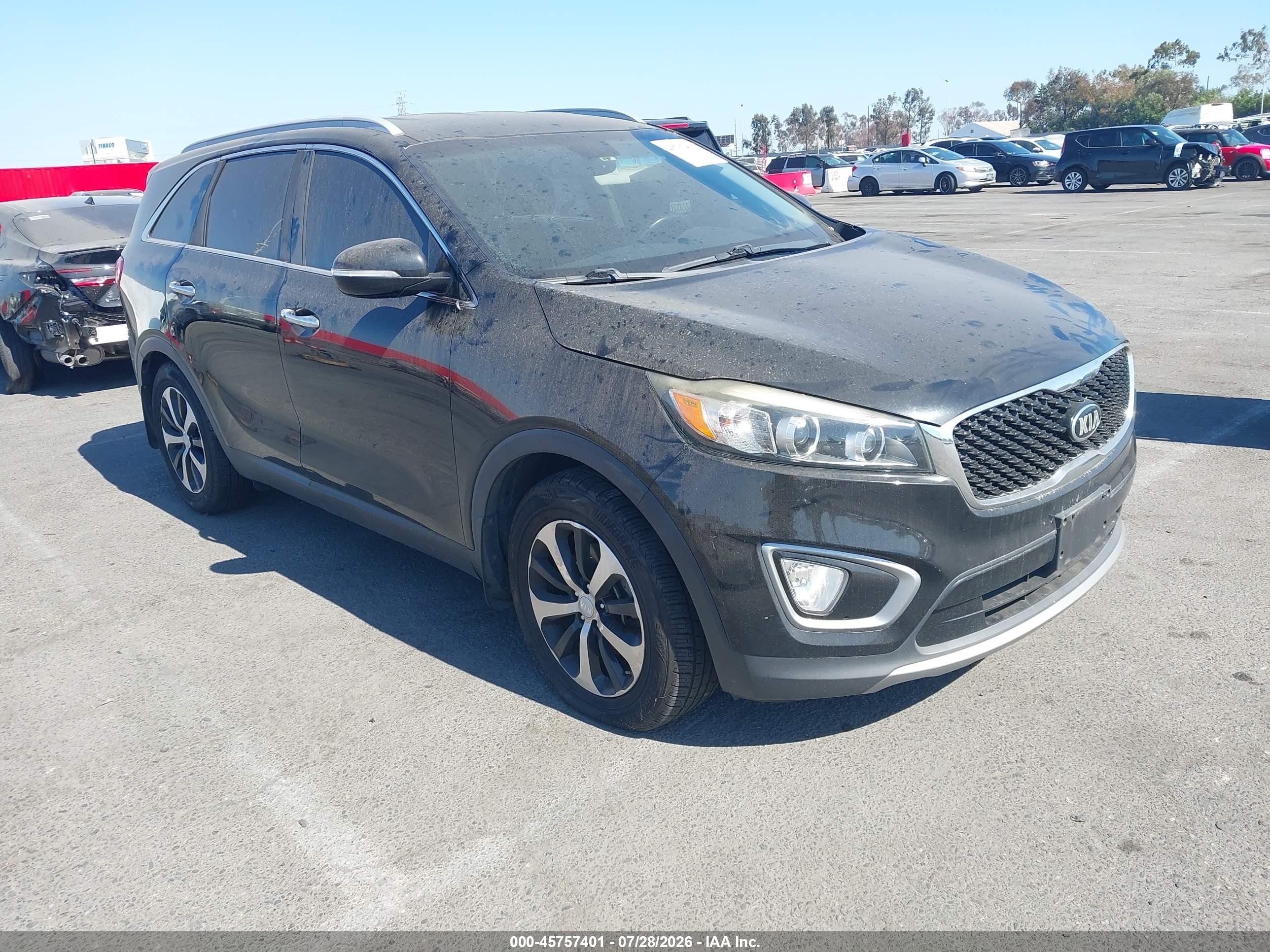 2017 Kia Sorento EX, VIN 5XYPH4A52HG277800 — Normal wear