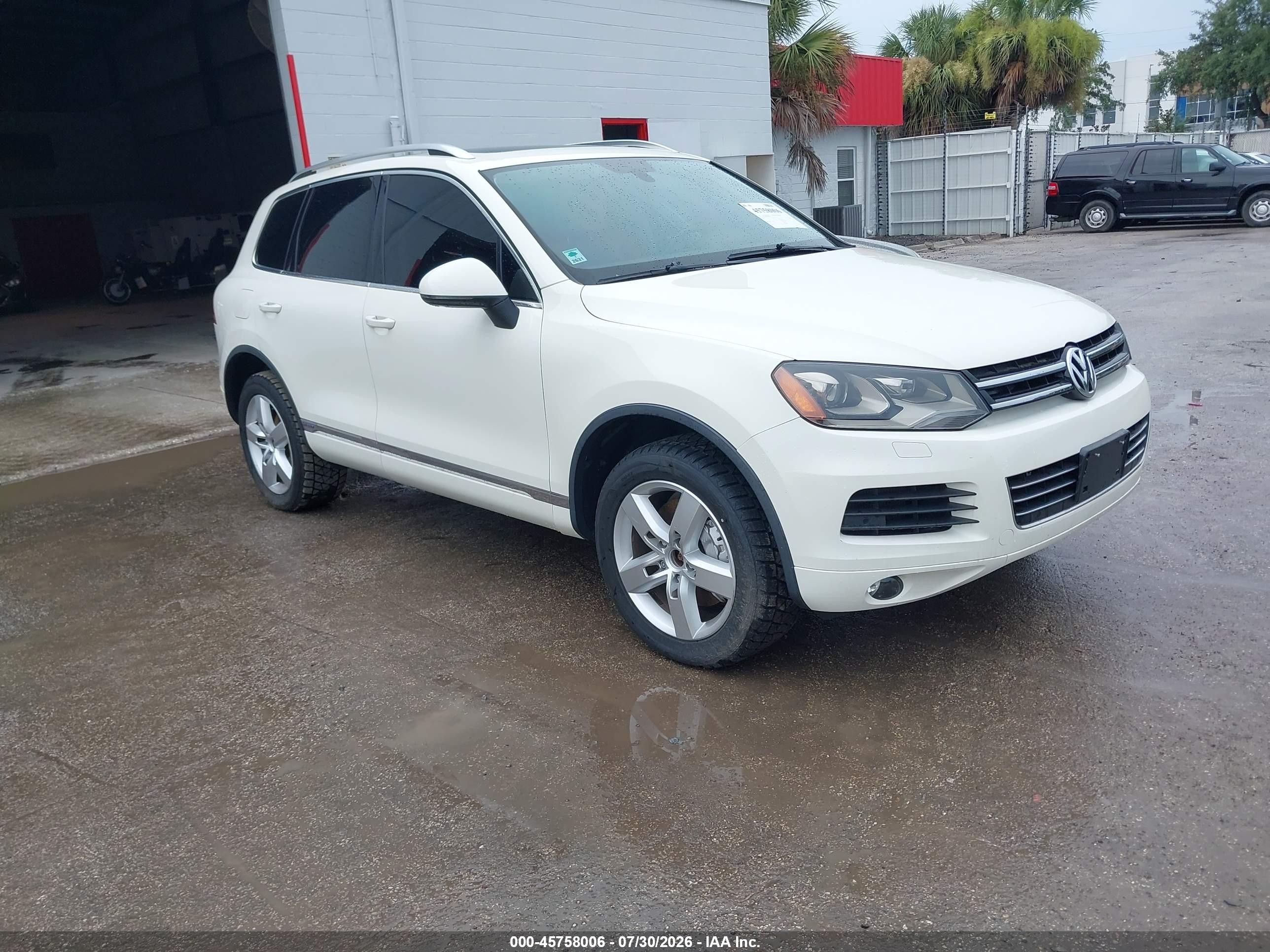 2011 Volkswagen Touareg, VIN WVGFG9BP6BD002301 — Mechanical