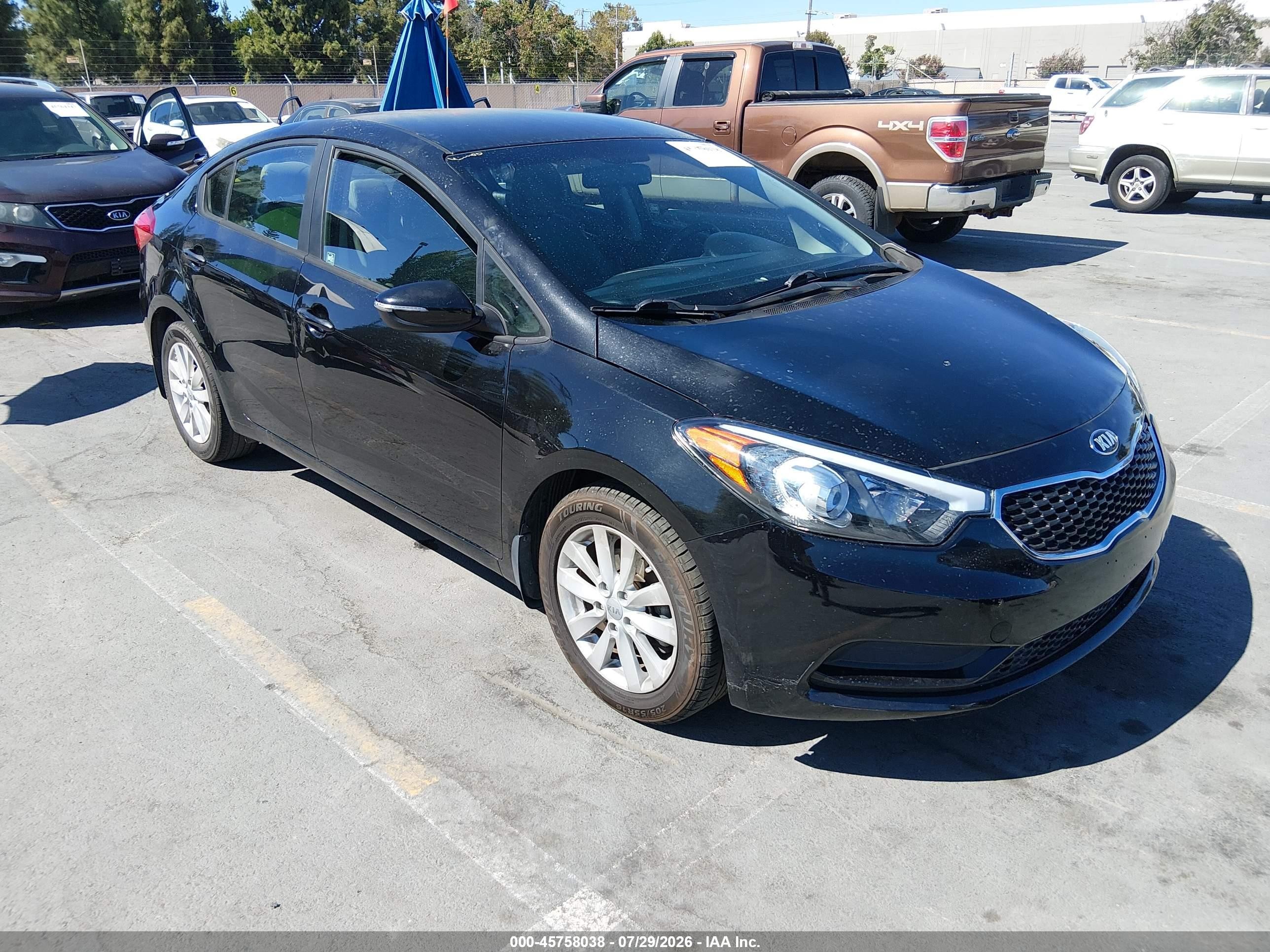 2014 Kia Forte LX, VIN KNAFX4A68E5078534 — Not stated