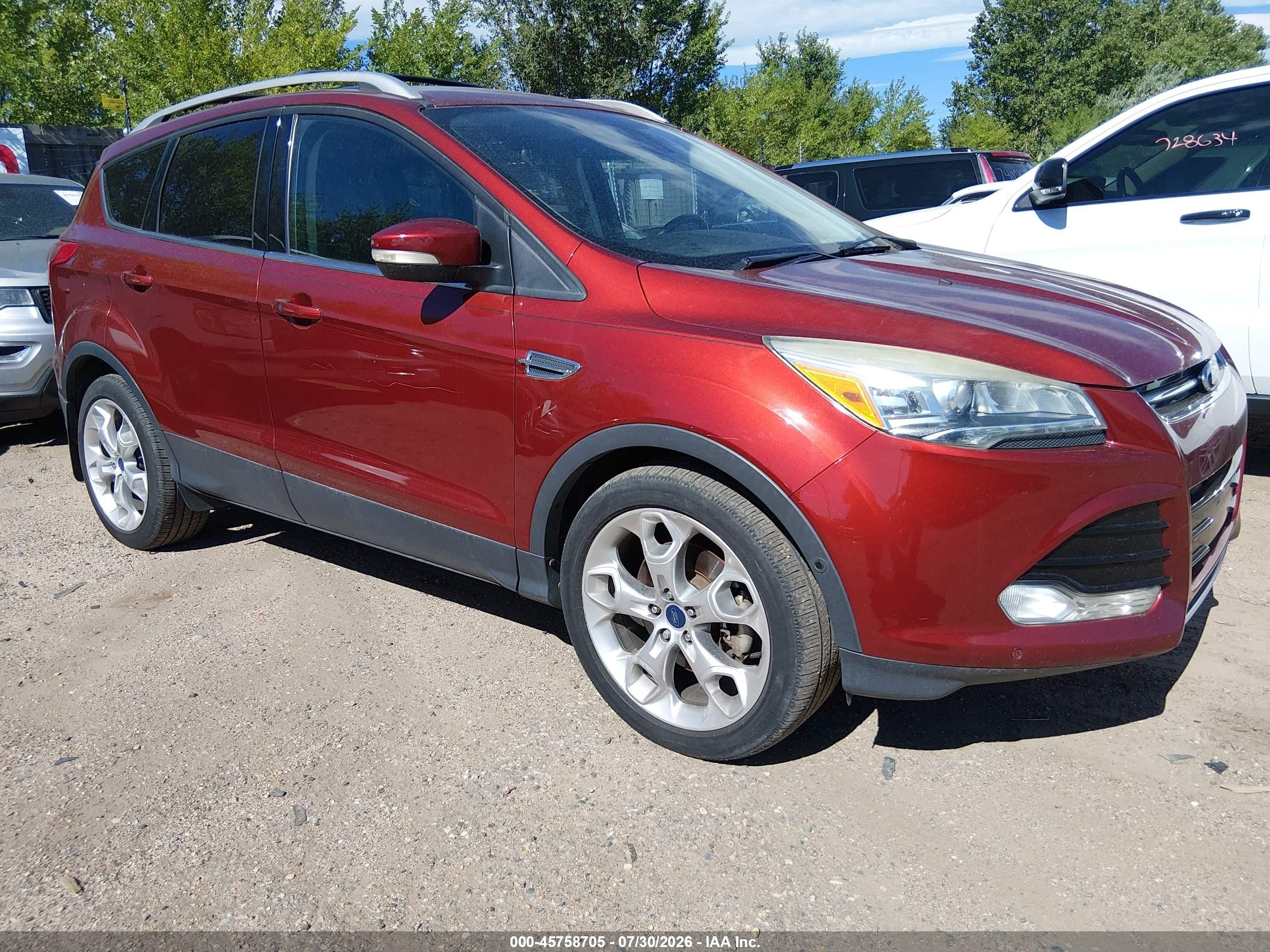 2015 Ford Escape Titanium, VIN 1FMCU9J92FUC79256 — Normal wear