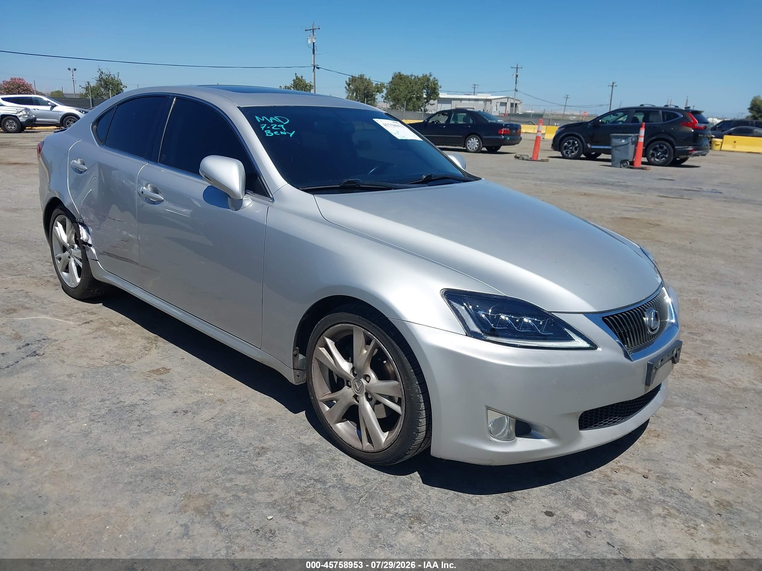 2009 Lexus IS 250, VIN JTHBK262195102882 — Side