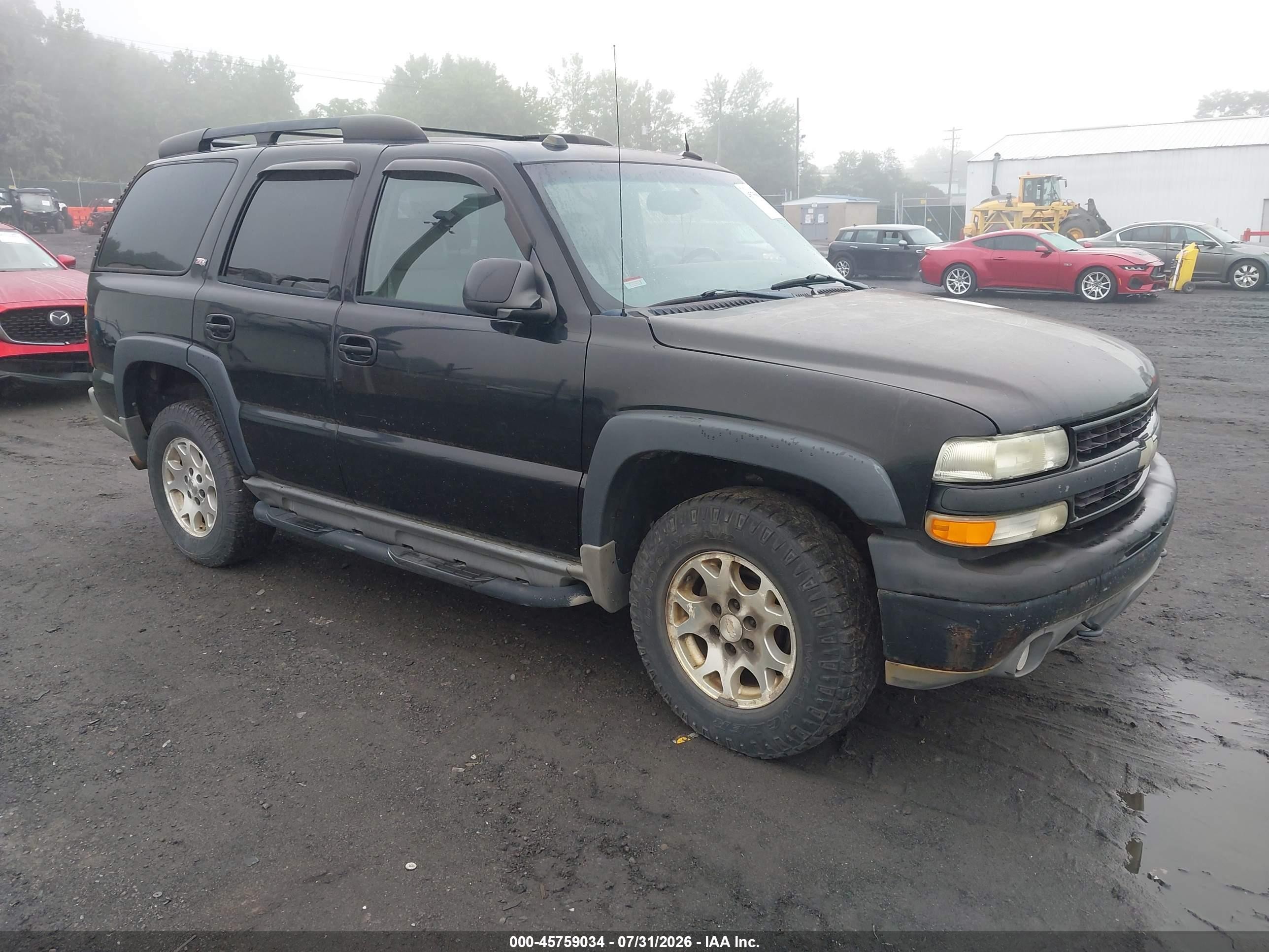2005 Chevrolet Tahoe LT, VIN 1GNEK13T15R124641 — Normal wear