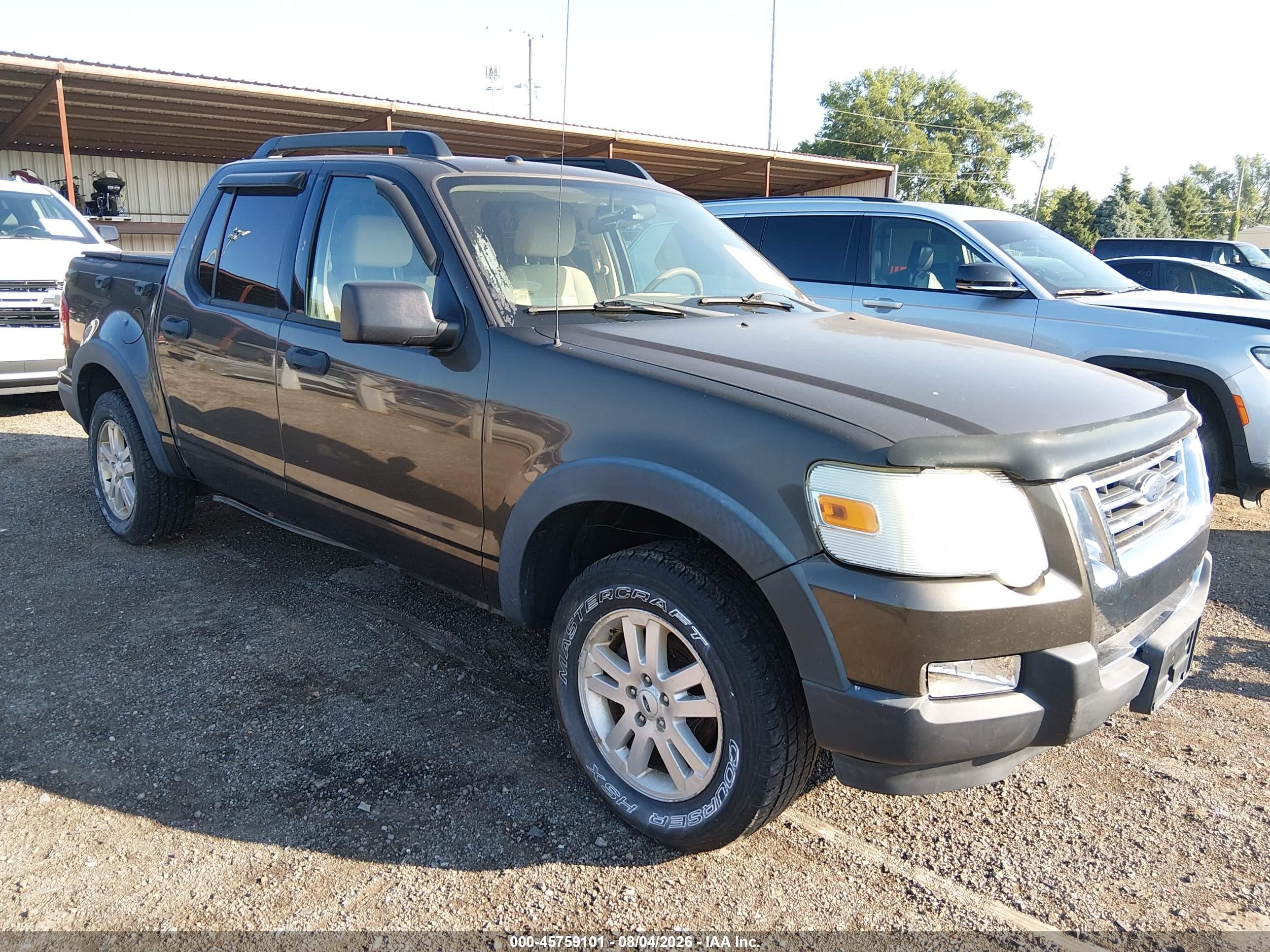 2008 Ford Explorer Sport Trac XLT, VIN 1FMEU51E28UA31316 — Normal wear