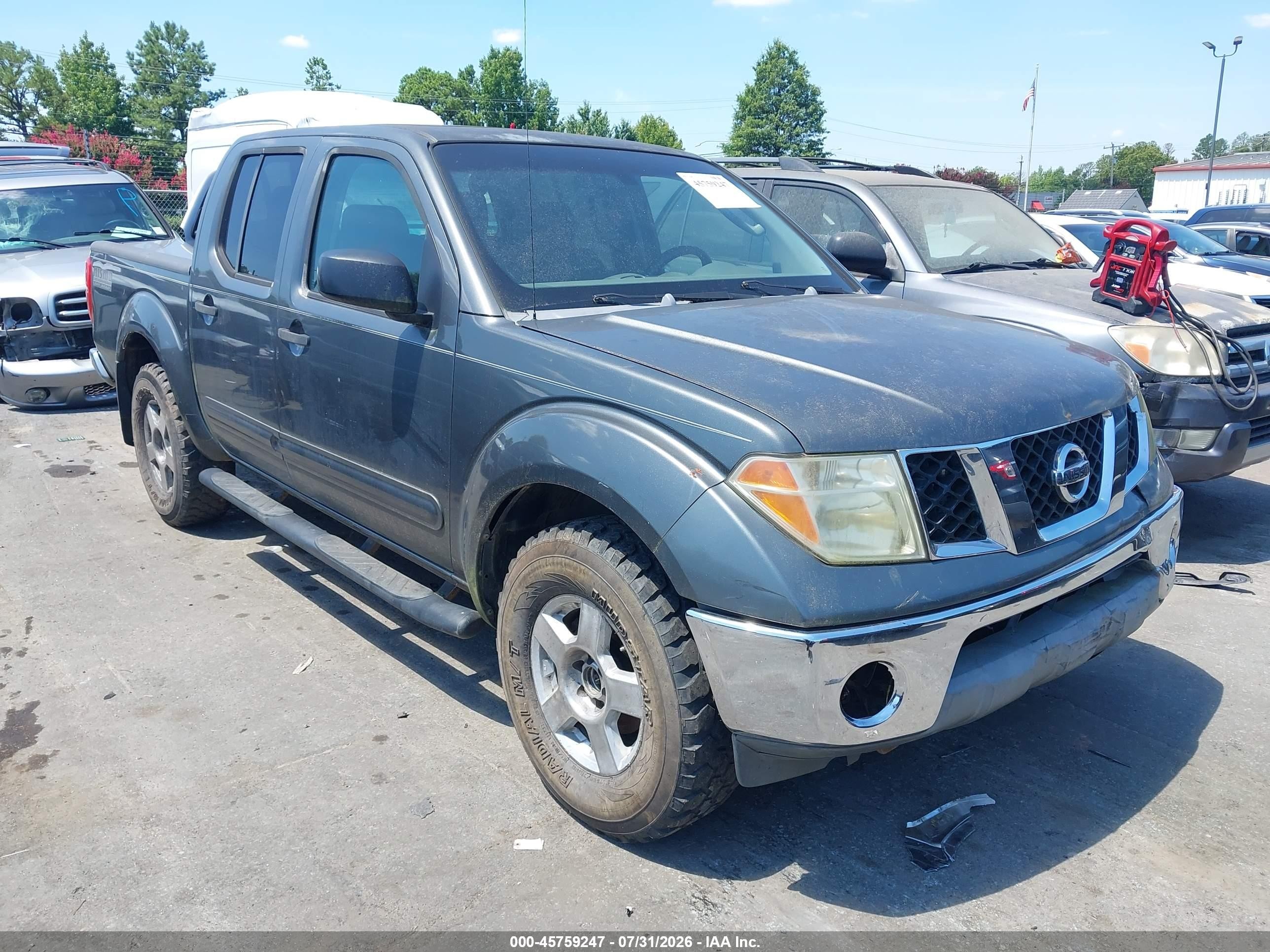 2005 Nissan Frontier SE, VIN 1N6AD07W75C450265 — Normal wear