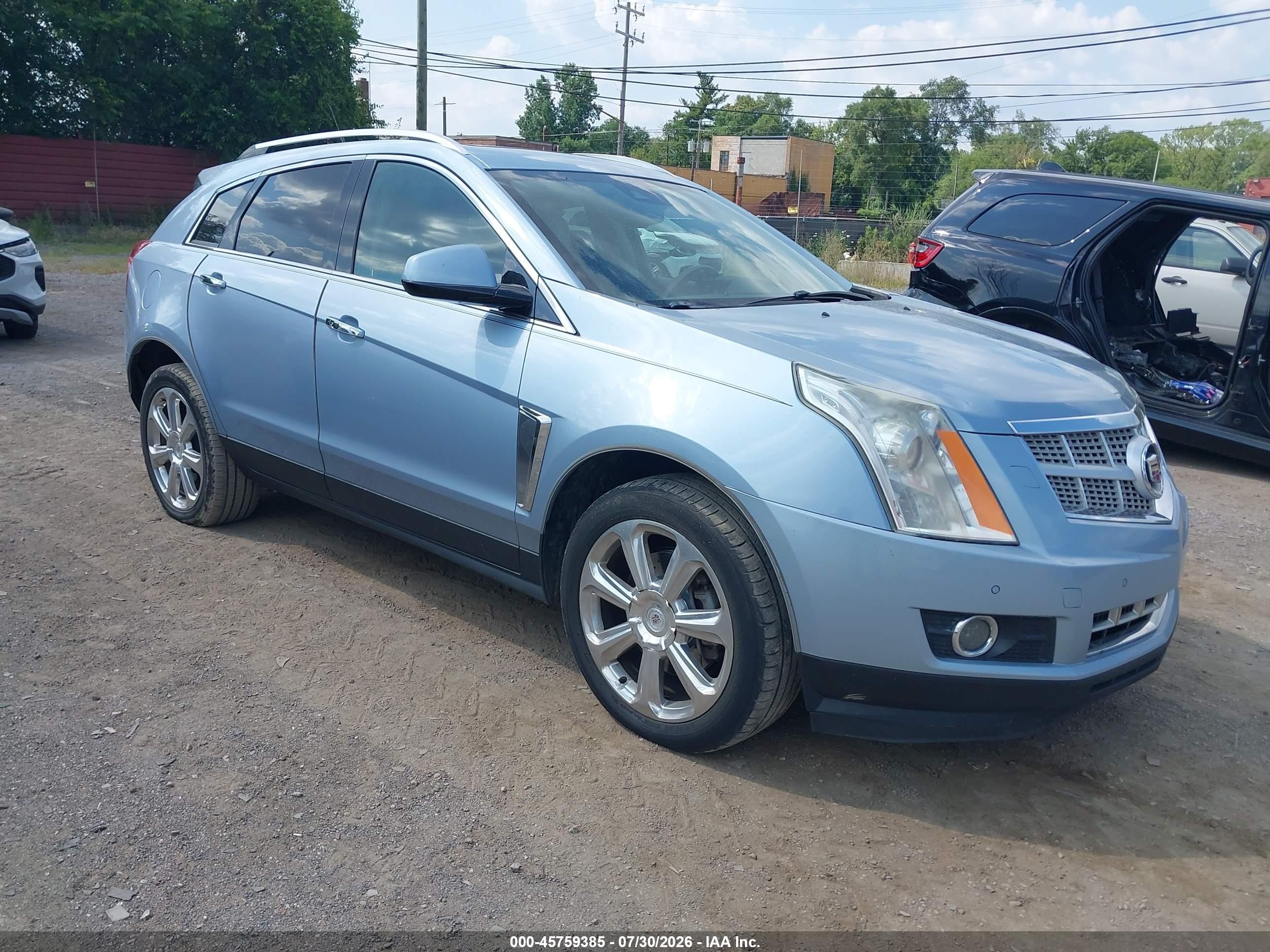 2013 Cadillac SRX Performance Collection, VIN 3GYFNDE37DS566798 — Front end