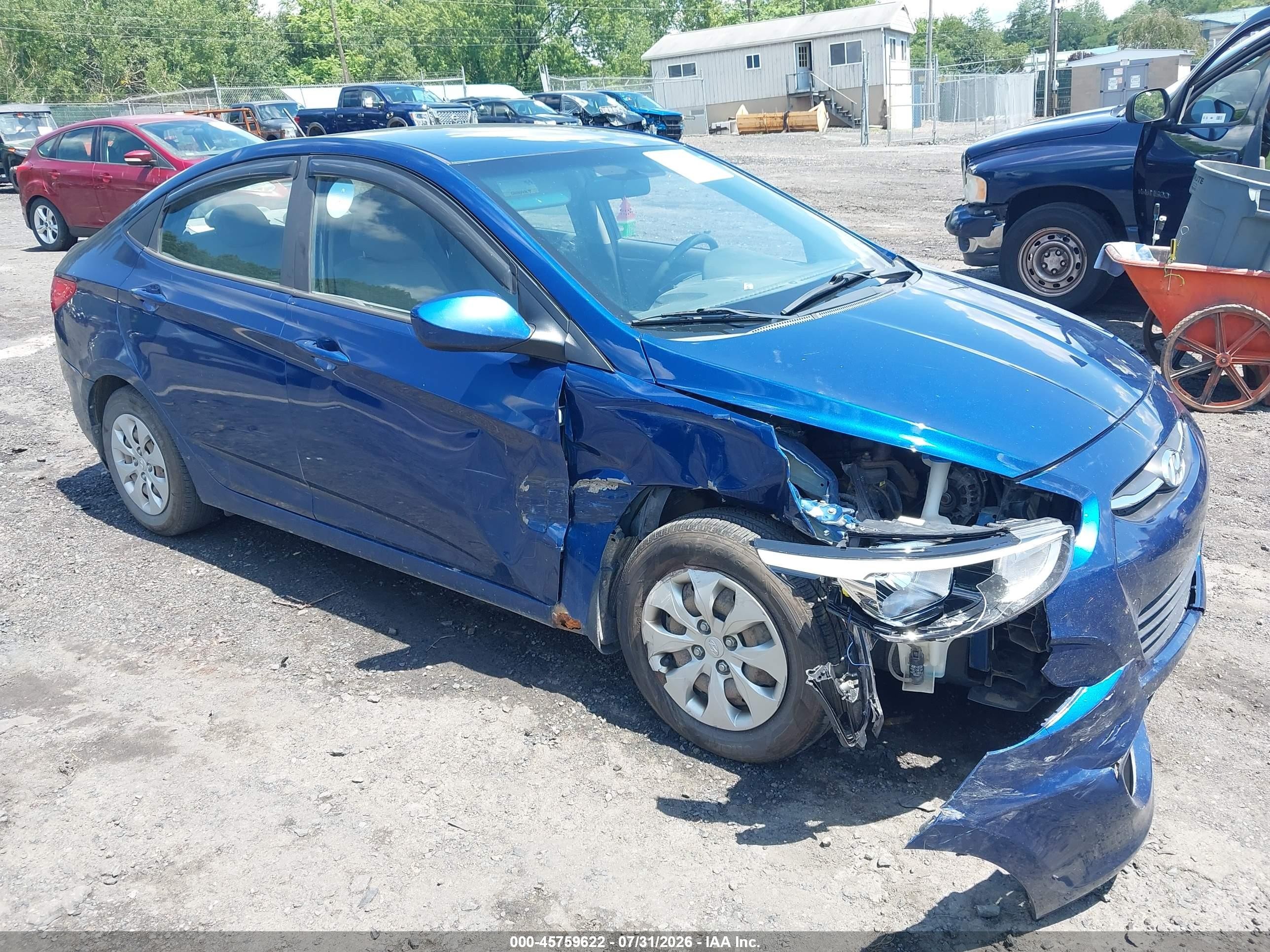 2016 Hyundai Accent SE, VIN KMHCT4AEXGU152940 — Front end