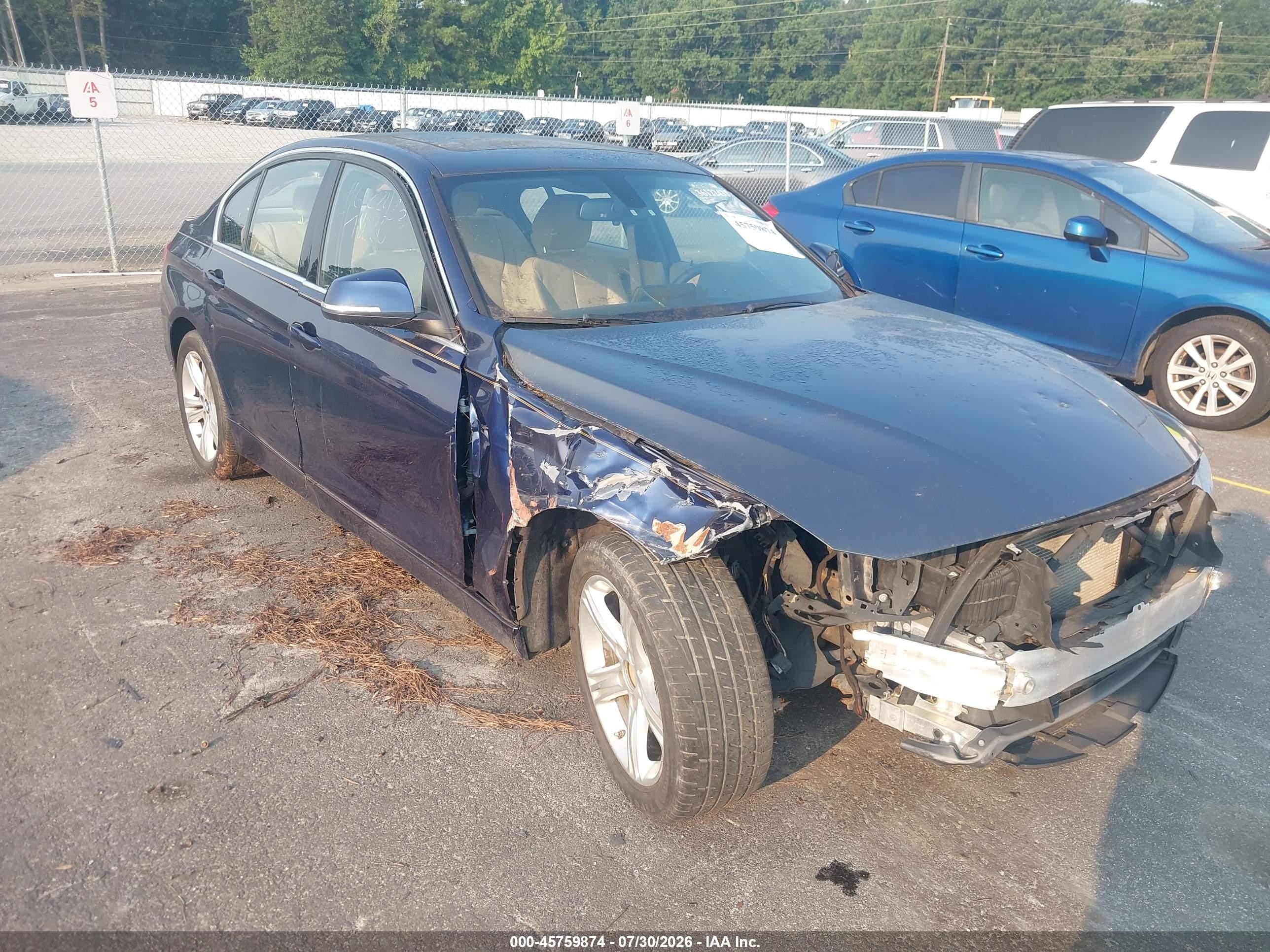 2016 BMW 3 Series 328i, VIN WBA8E9G57GNU29348 — Front end
