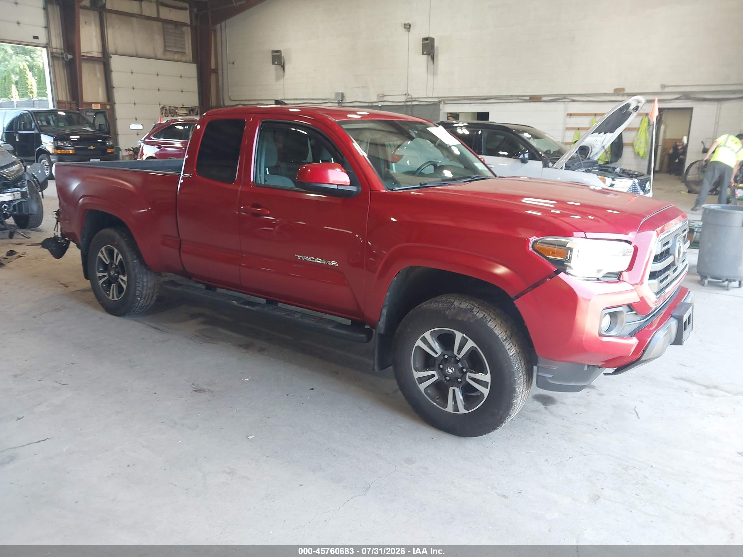 2019 Toyota Tacoma SR, VIN 5TFSX5EN4KX064932 — Side