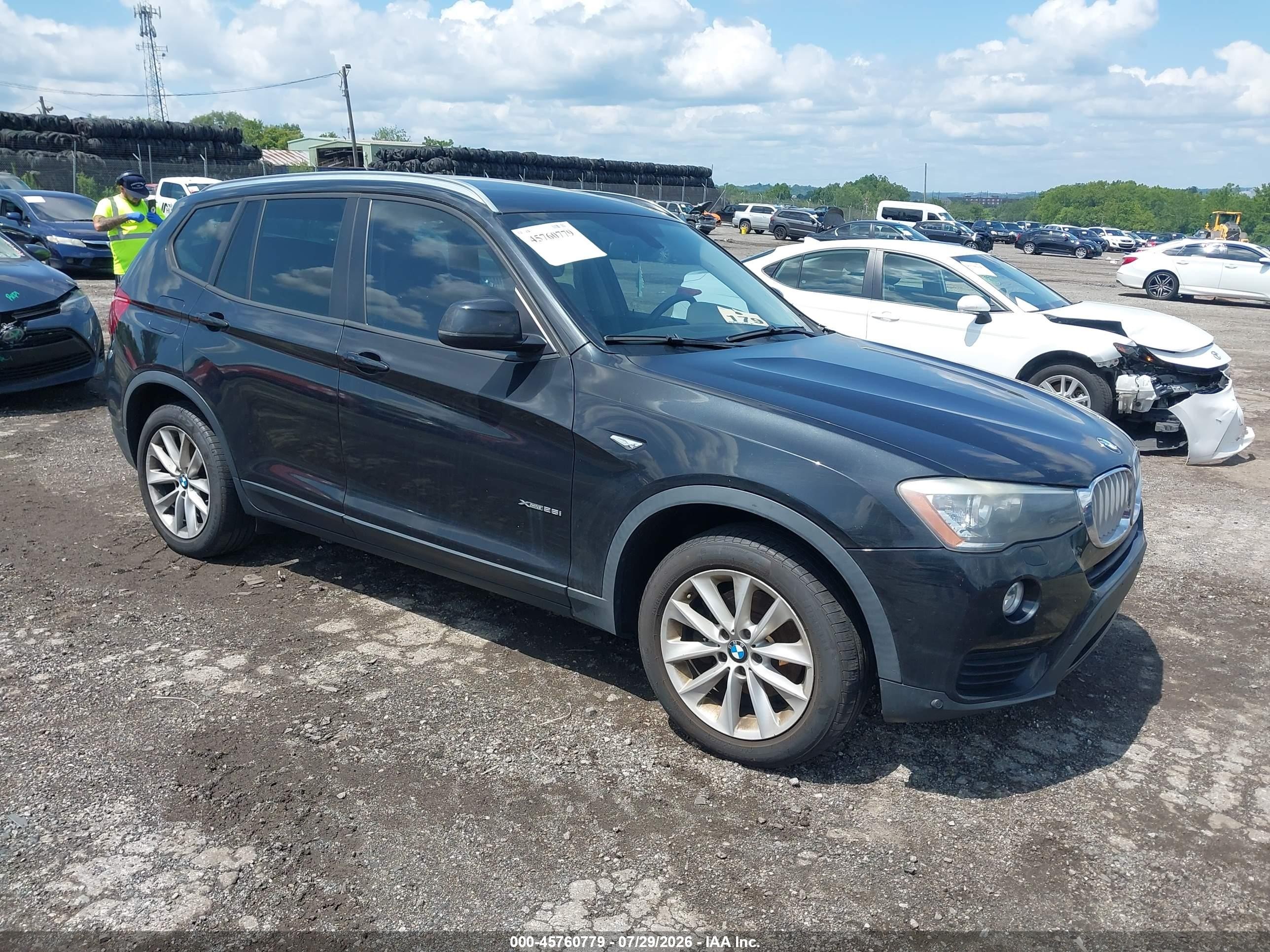 2016 BMW X3 xDrive28i, VIN 5UXWX9C52G0D63686 — Обычный износ