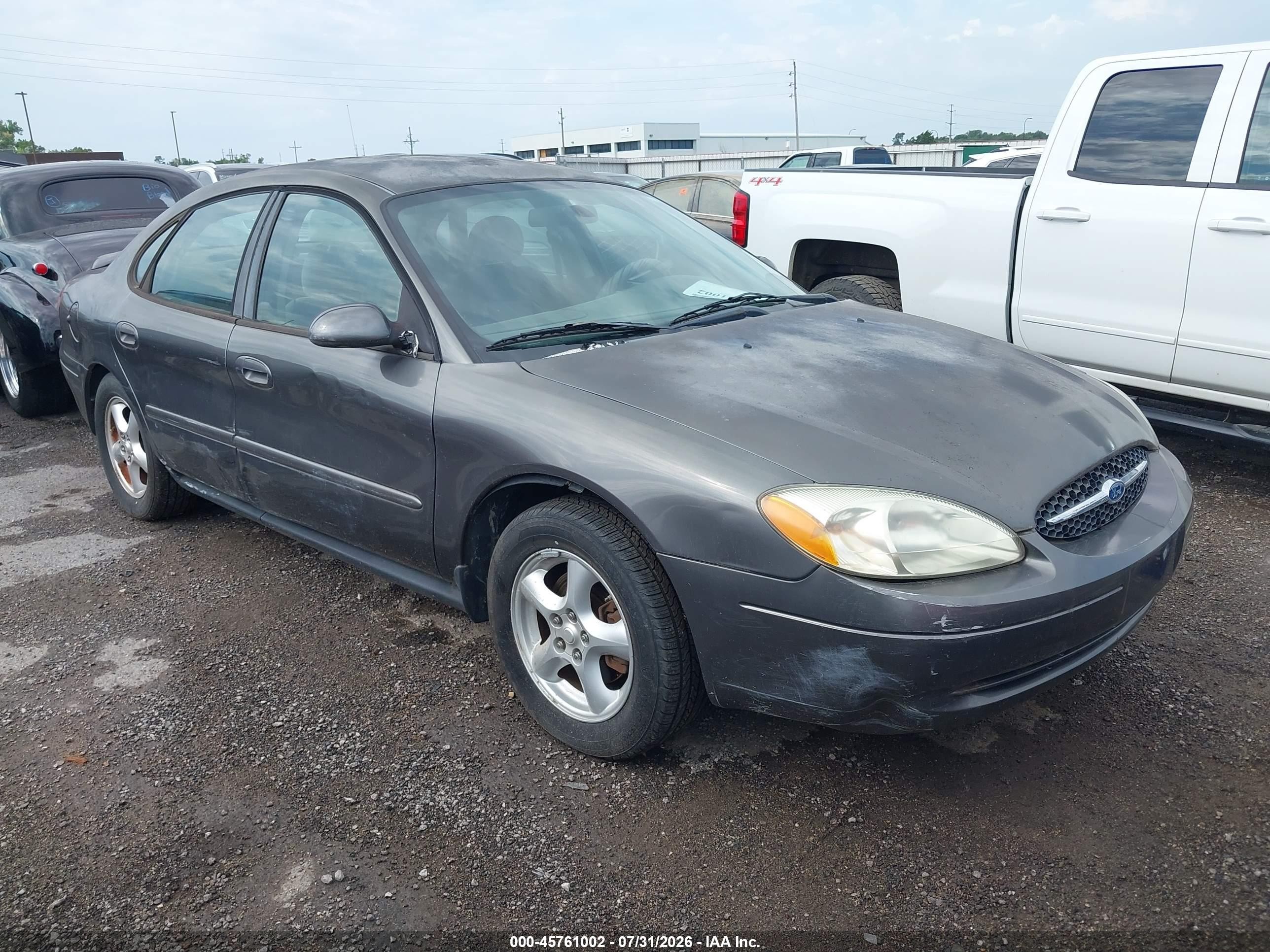 2003 Ford Taurus SE Standard, VIN 1FAFP53U43G205985 — Normal wear