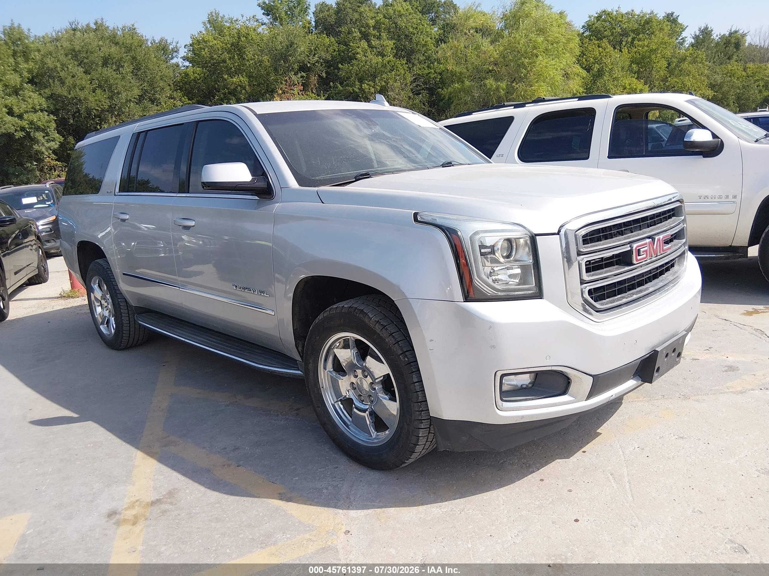 2017 GMC Yukon XL SLE, VIN 1GKS1FKC2HR168301 — All over