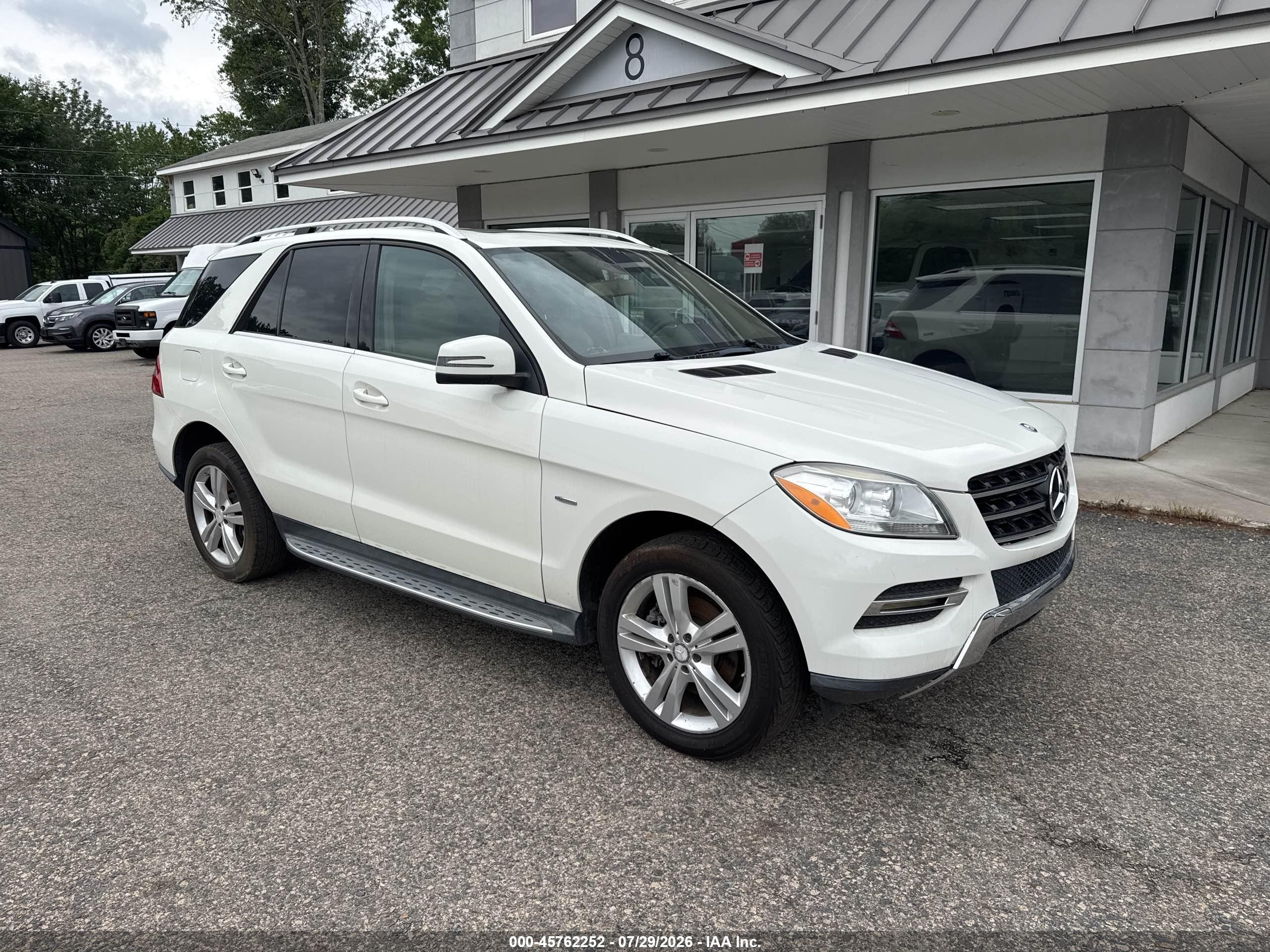 2012 Mercedes-Benz M 350, VIN 4JGDA5HB4CA053991 — Normal wear