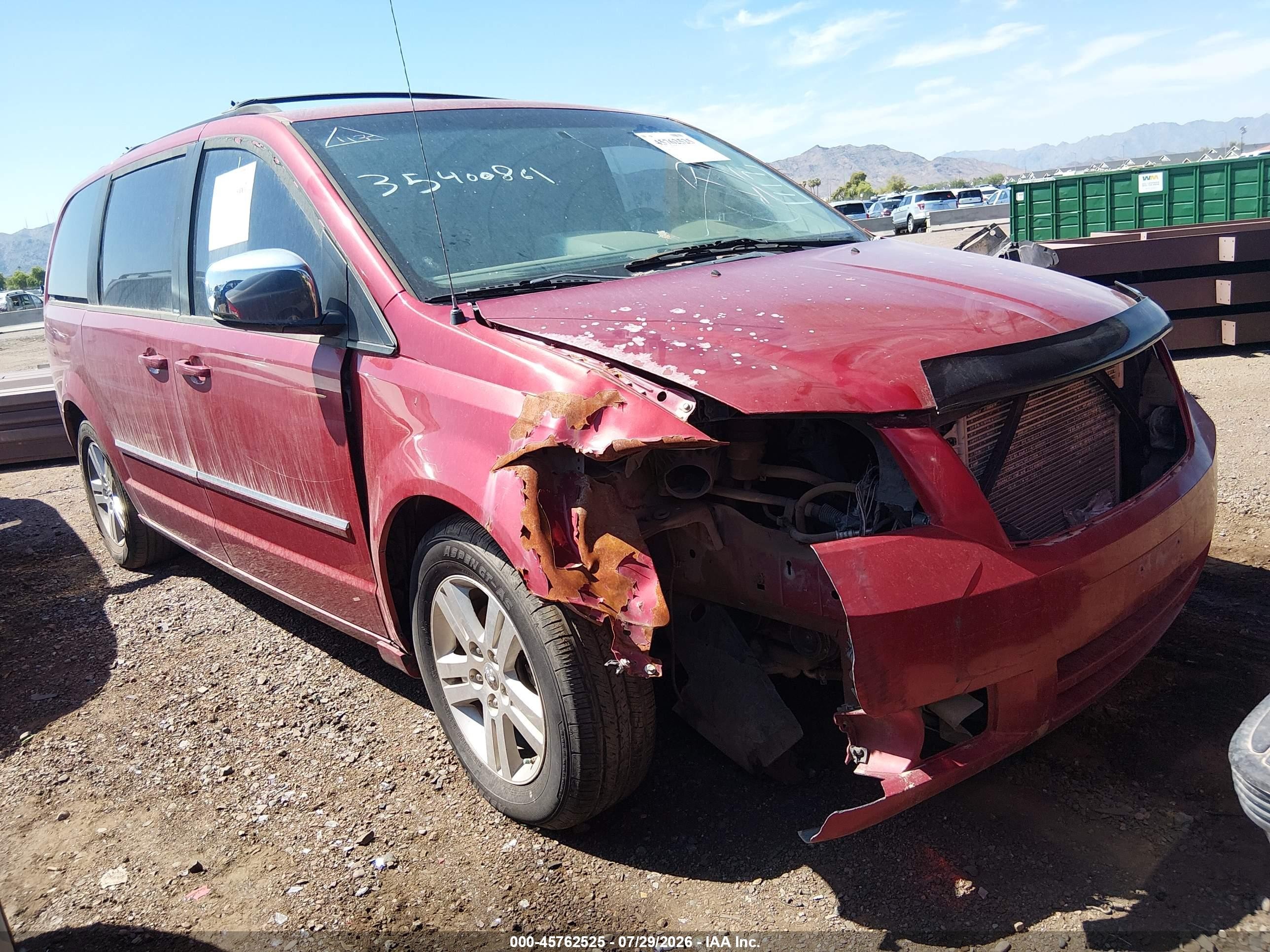 2008 Dodge Grand Caravan SXT, VIN 2D8HN54X18R140585 — Front end