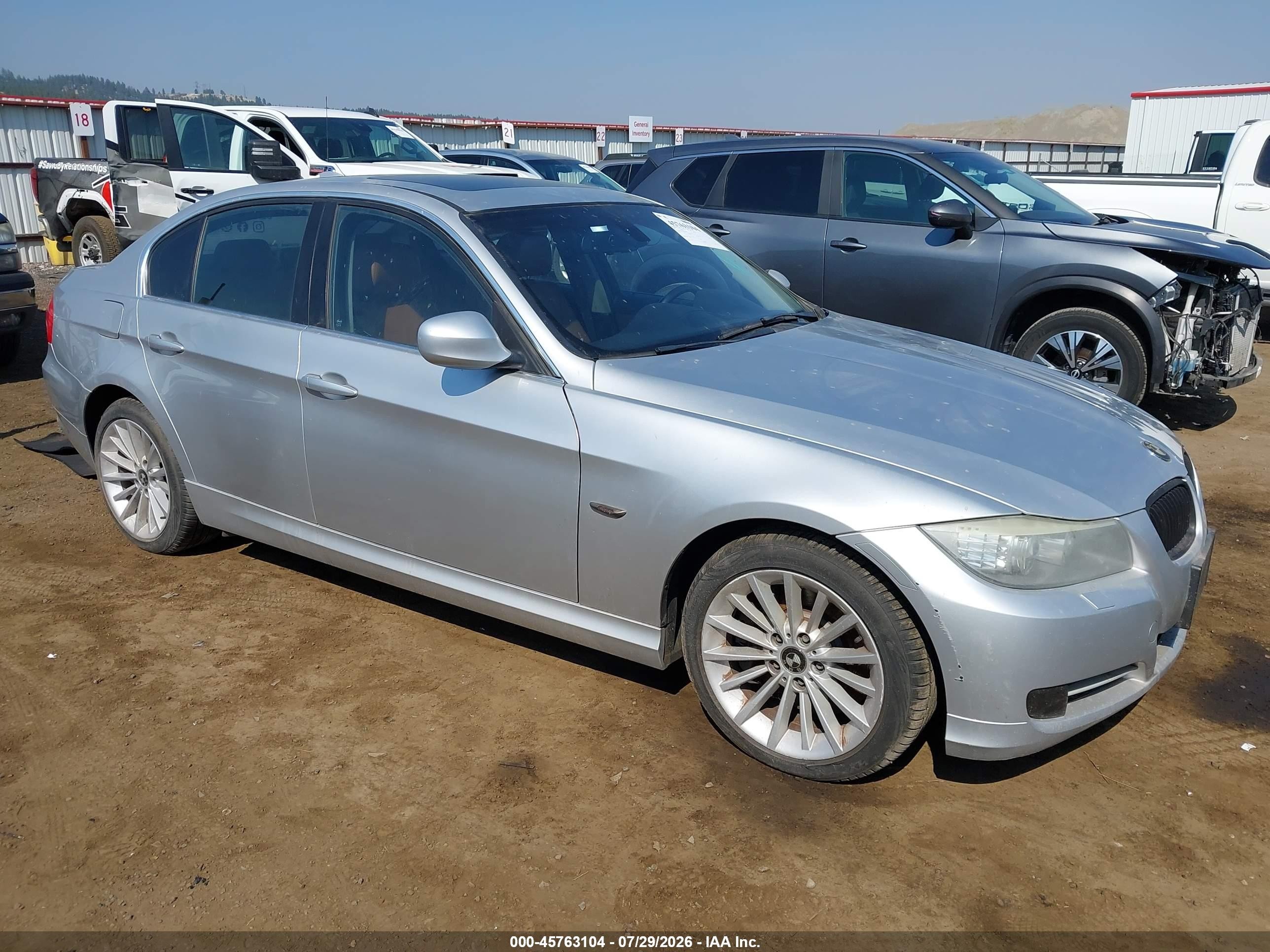 2011 BMW 3 Series 335i xDrive, VIN WBAPL5C55BA919366 — Normal wear