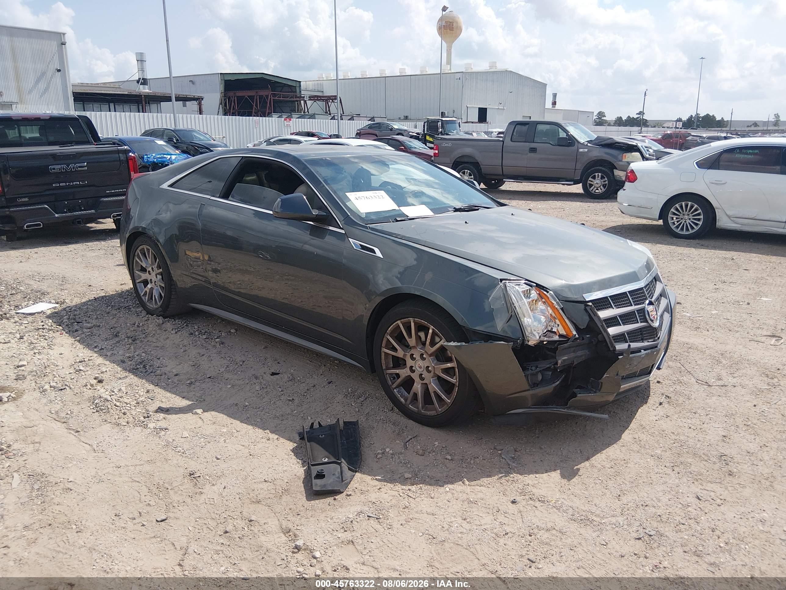 2011 Cadillac CTS Premium, VIN 1G6DP1ED7B0160400 — Front end