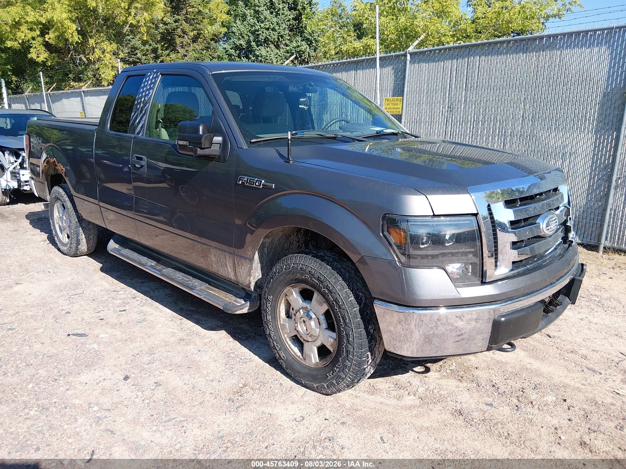 2009 Ford F-150 XL, VIN 1FTPX14V99FA62464 — Перед
