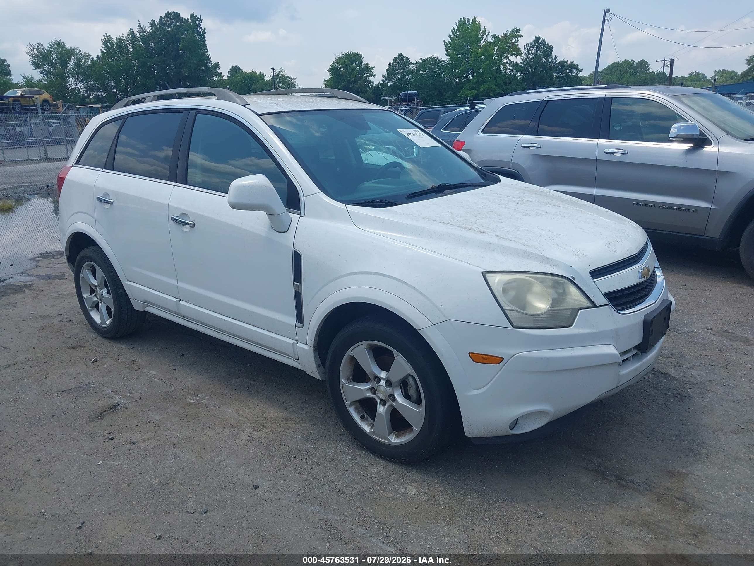 2014 Chevrolet Captiva Sport LT, VIN 3GNAL3EK1ES577666 — Normal wear
