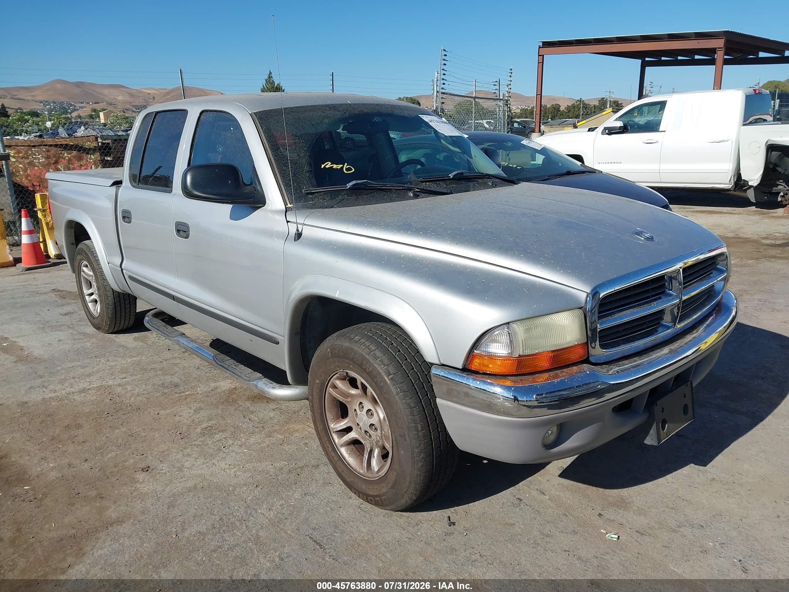 2004 Dodge Dakota SLT, VIN 1D7HL48N34S542016 — Normal wear