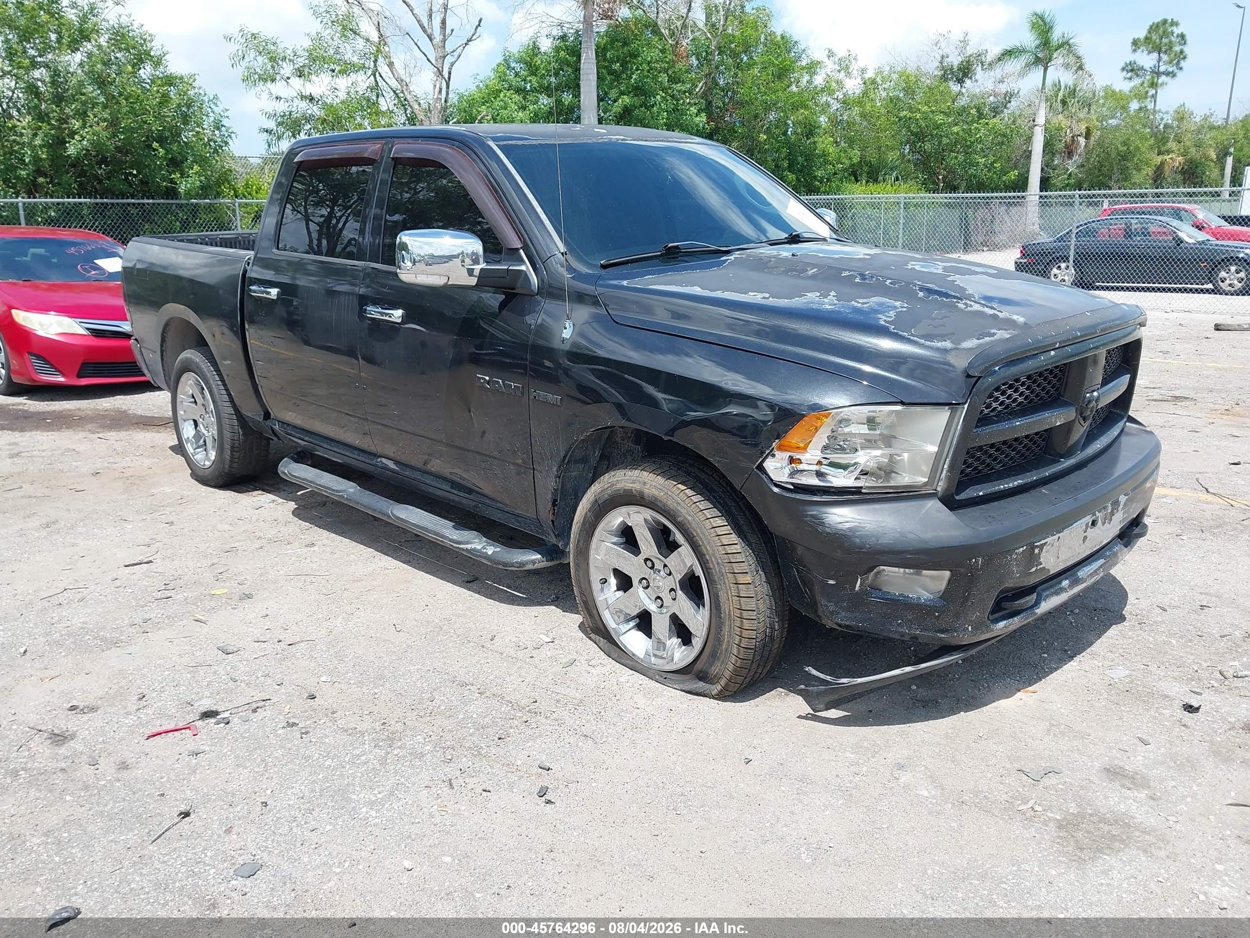 2009 Dodge 1500 SLT, VIN 1D3HV13T89S788177 — Front end